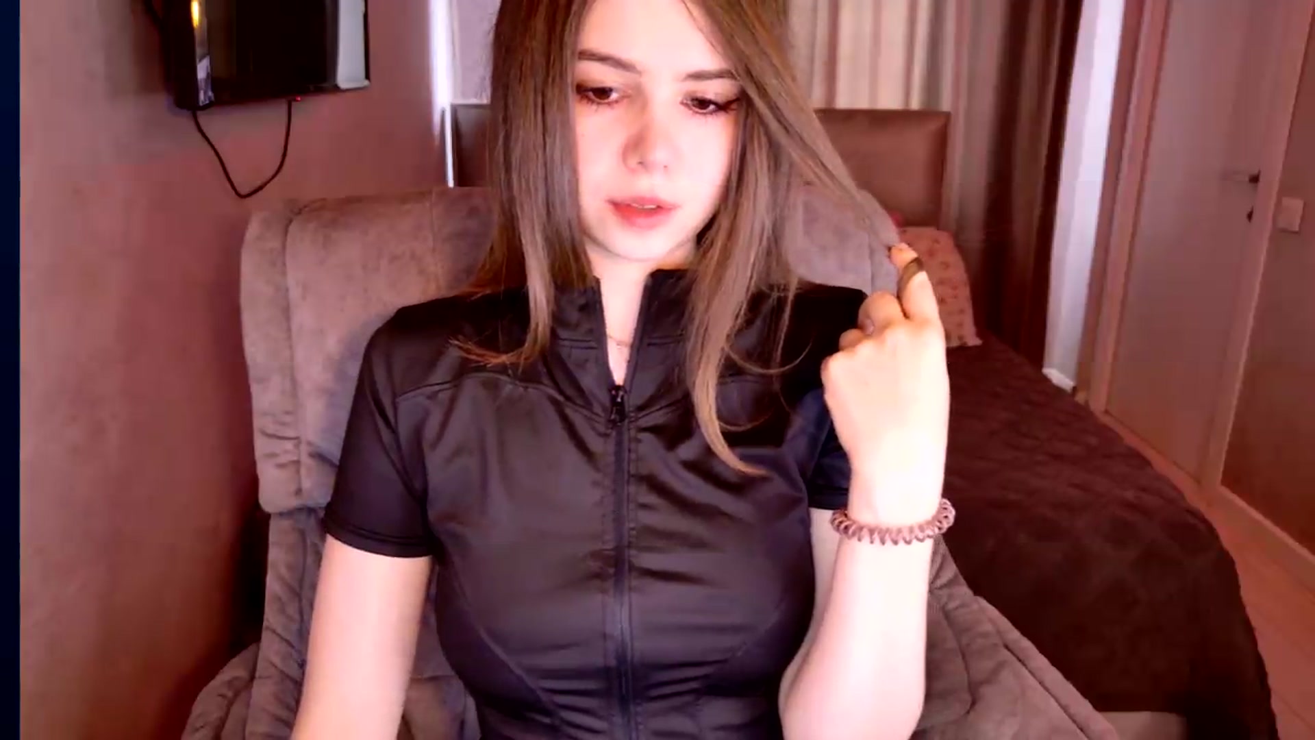Gallery image thumbnail from TriplePrinces's myfreecams stream on, 08/29/2026, 06:01 image 8 of 20