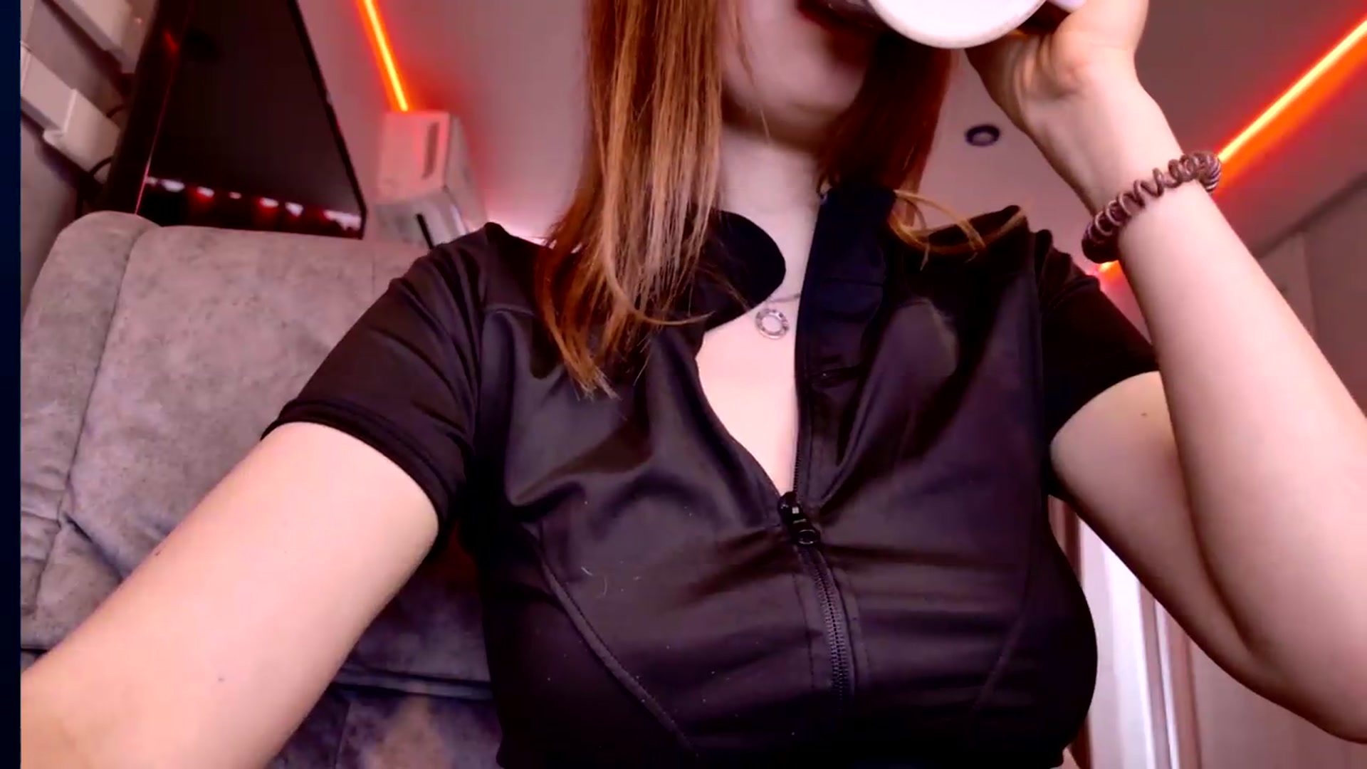 Gallery image thumbnail from TriplePrinces's myfreecams stream on, 08/29/2026, 08:14 image 16 of 20