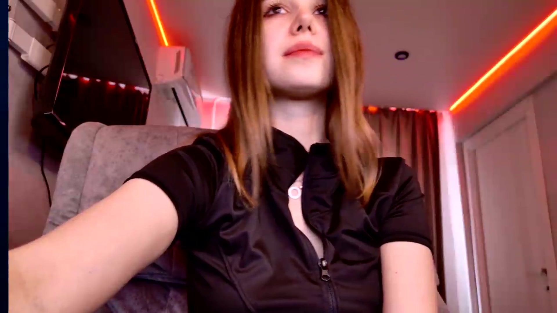 Gallery image thumbnail from TriplePrinces's myfreecams stream on, 08/29/2026, 08:14 image 3 of 20