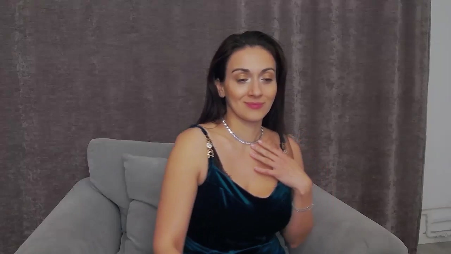 Gallery image thumbnail from Trixi's myfreecams stream on, 12/04/2023, 24:03 image 4 of 20