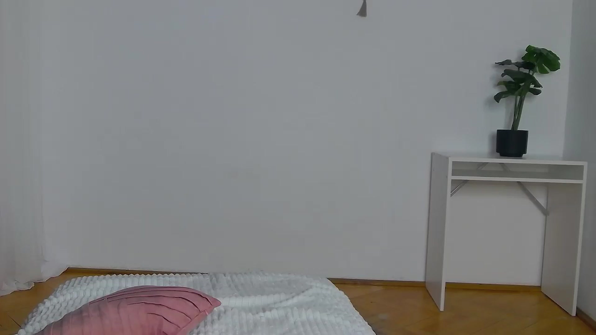 Gallery image thumbnail from Trixi's myfreecams stream on, 02/22/2024, 01:42 image 1 of 20