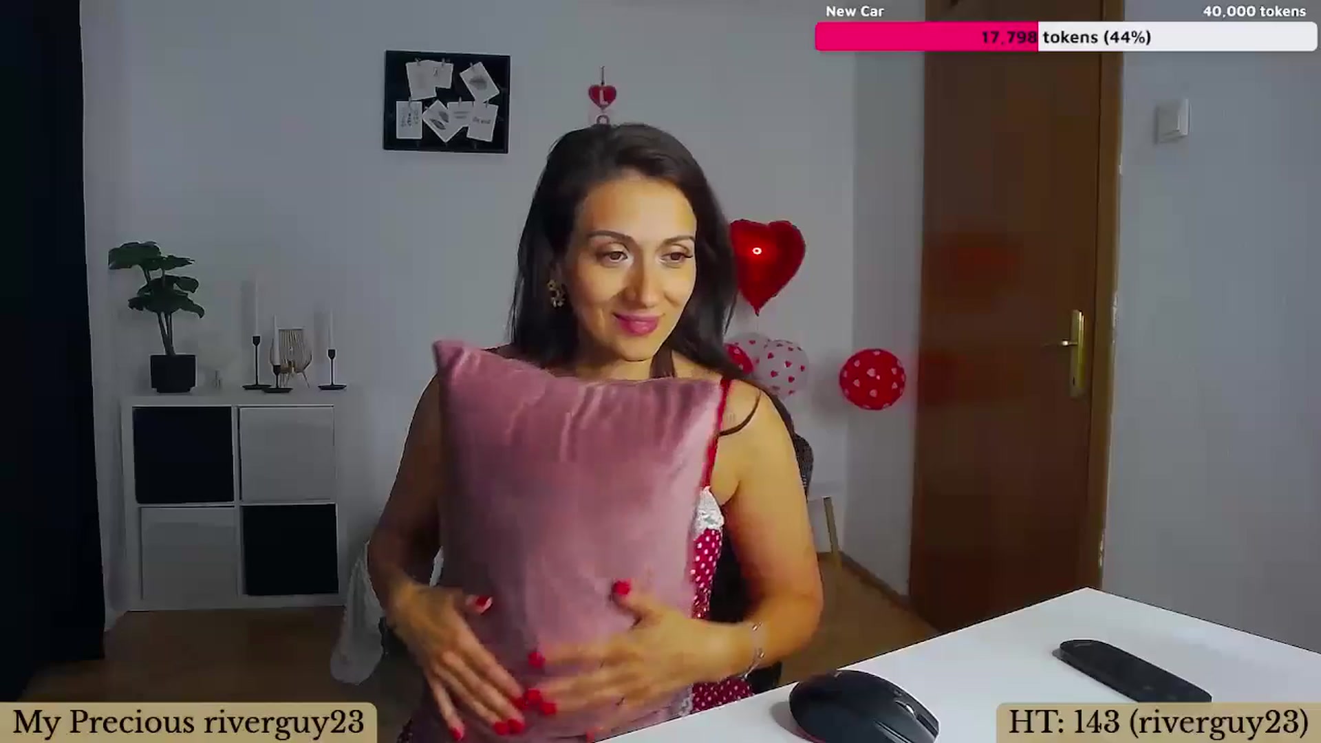 Gallery image thumbnail from Trixi's myfreecams stream on, 06/19/2024, 24:47 image 3 of 20