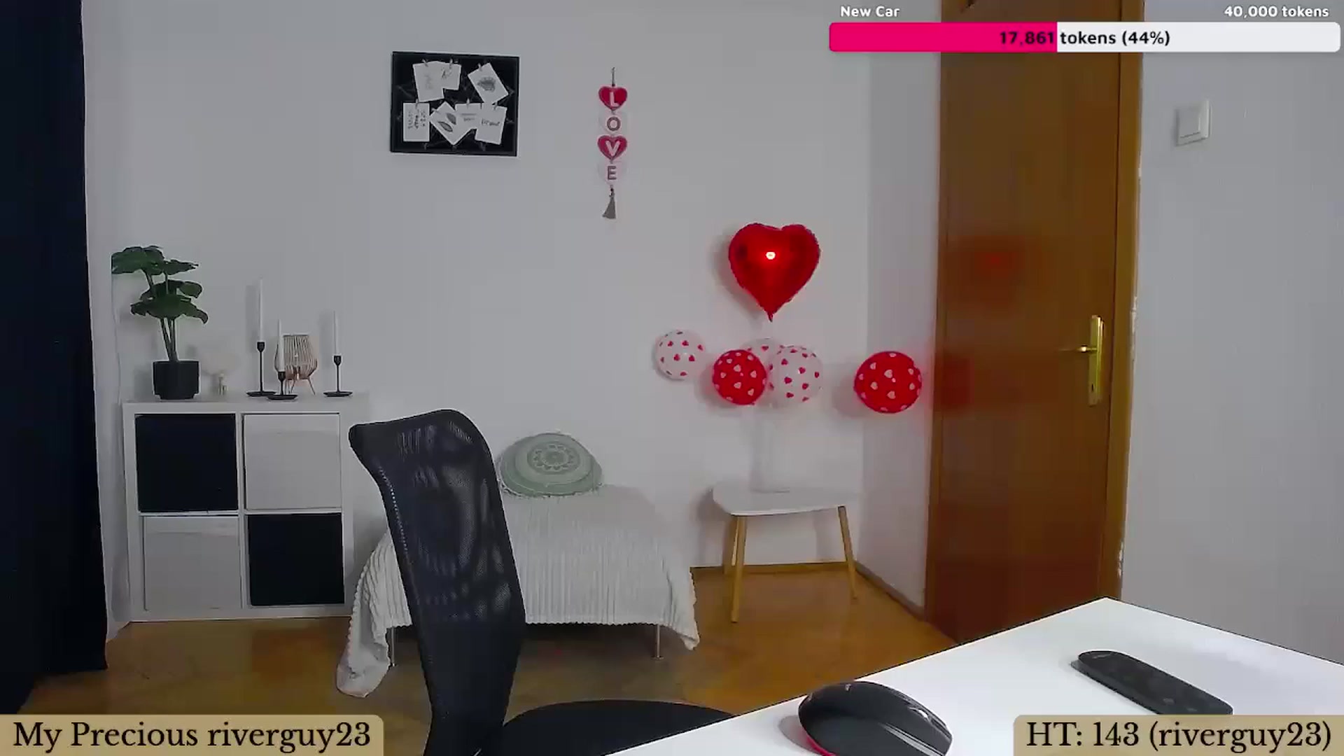 Gallery image thumbnail from Trixi's myfreecams stream on, 06/19/2024, 24:47 image 5 of 20