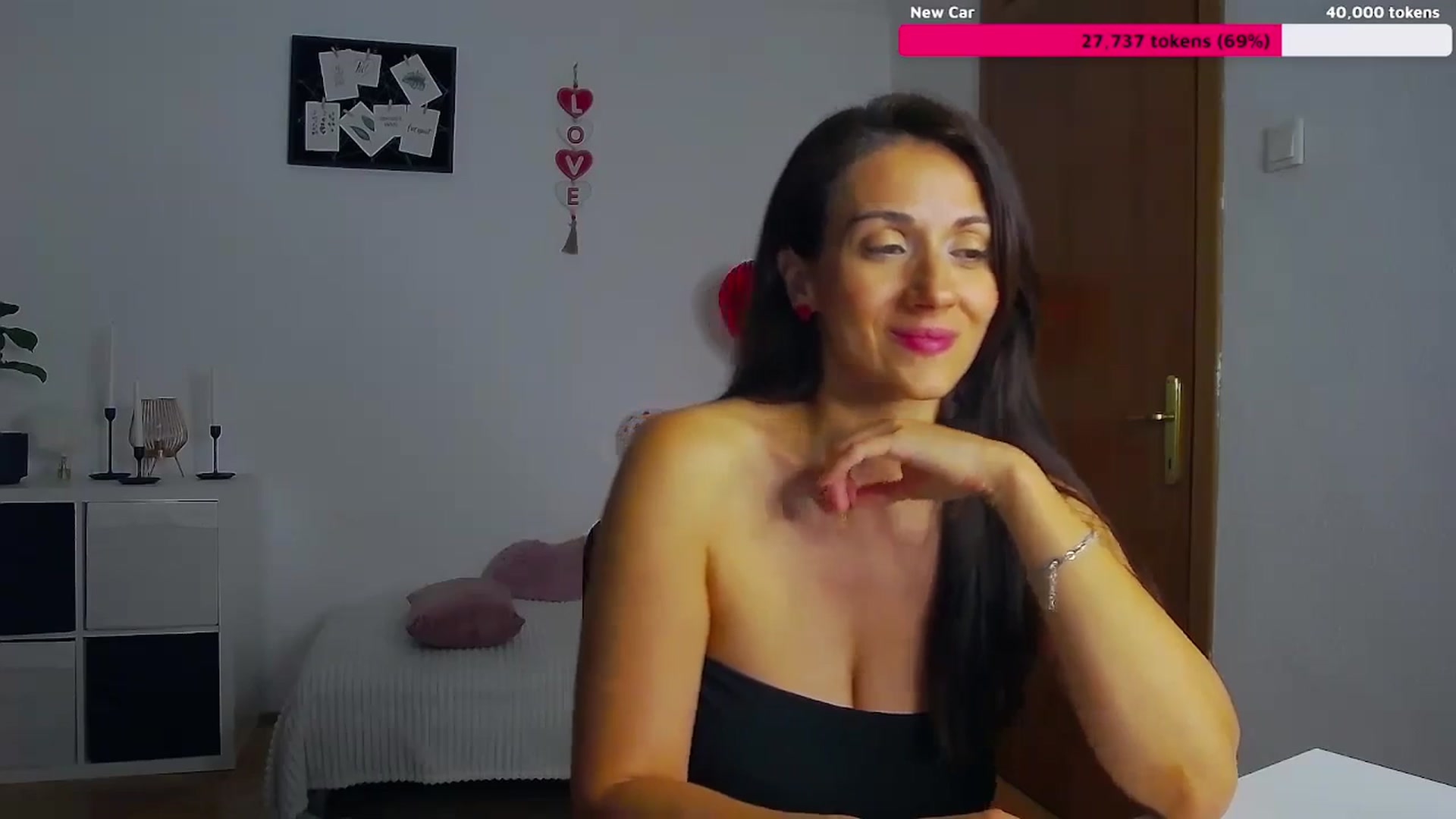 Gallery image thumbnail from Trixi's myfreecams stream on, 07/09/2024, 23:54 image 18 of 20