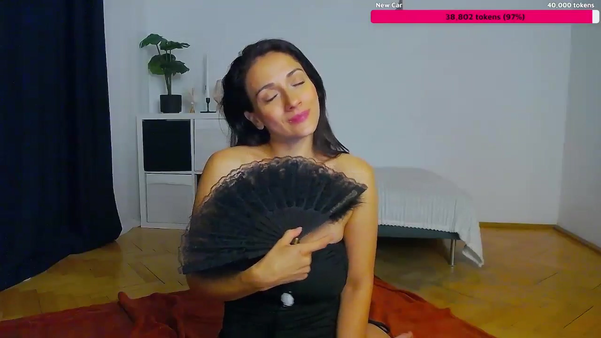 Gallery image thumbnail from Trixi's myfreecams stream on, 08/10/2024, 24:11 image 18 of 20