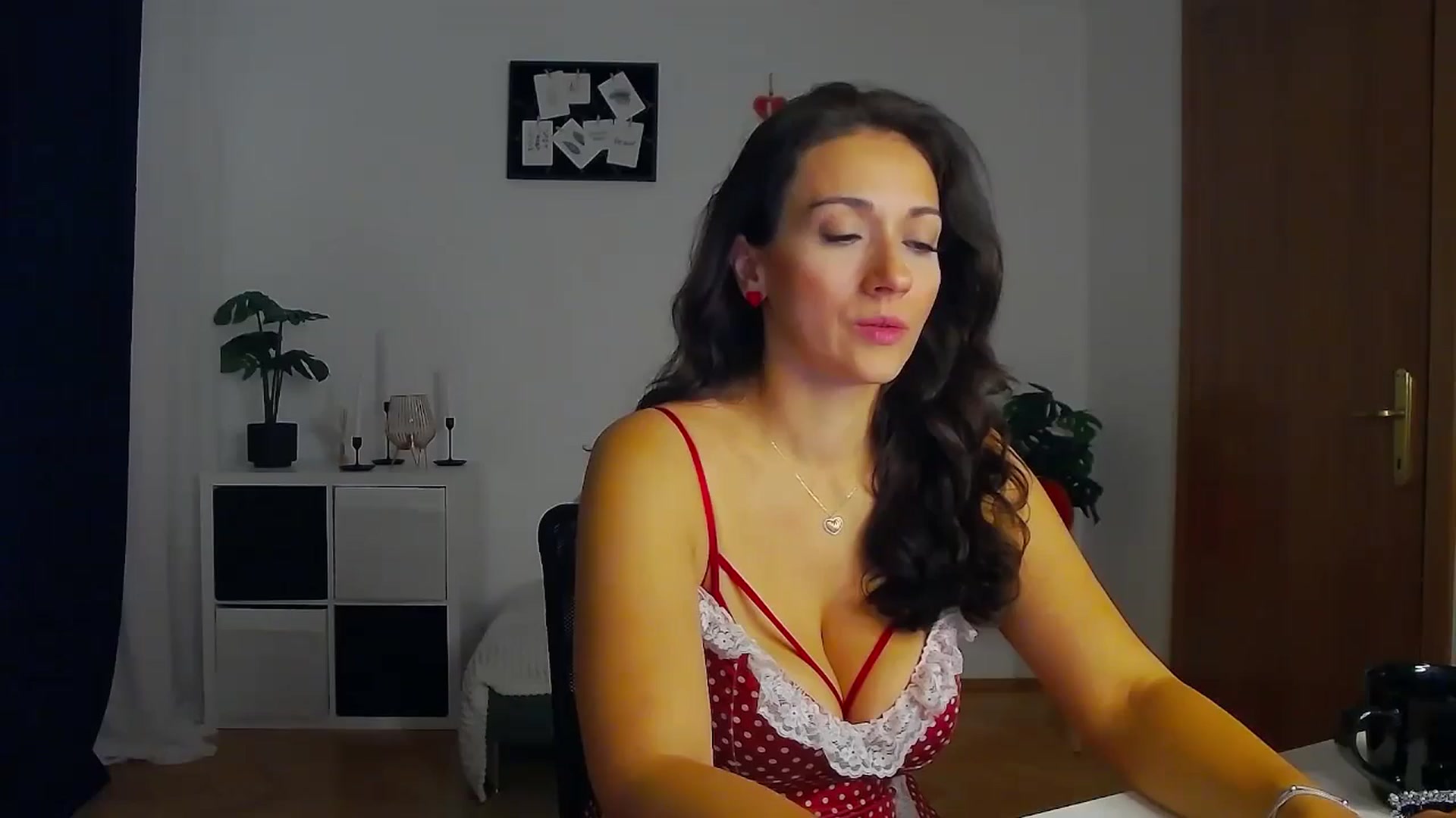 Gallery image thumbnail from Trixi's myfreecams stream on, 10/09/2024, 04:13 image 11 of 20