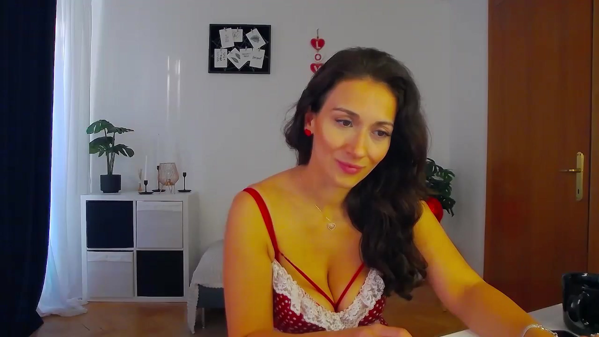 Gallery image thumbnail from Trixi's myfreecams stream on, 10/09/2024, 05:23 image 4 of 20