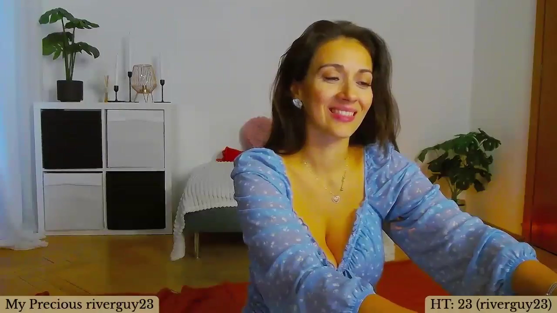 Gallery image thumbnail from Trixi's myfreecams stream on, 10/16/2024, 05:33 image 3 of 20