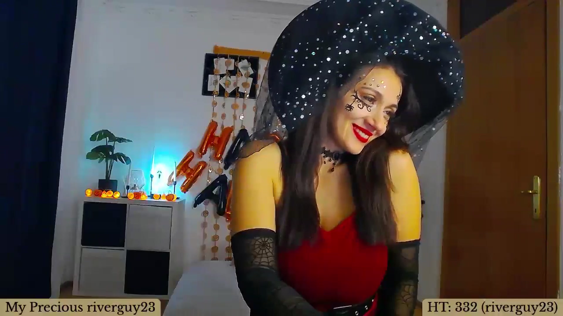 Gallery image thumbnail from Trixi's myfreecams stream on, 10/28/2024, 01:10 image 4 of 20