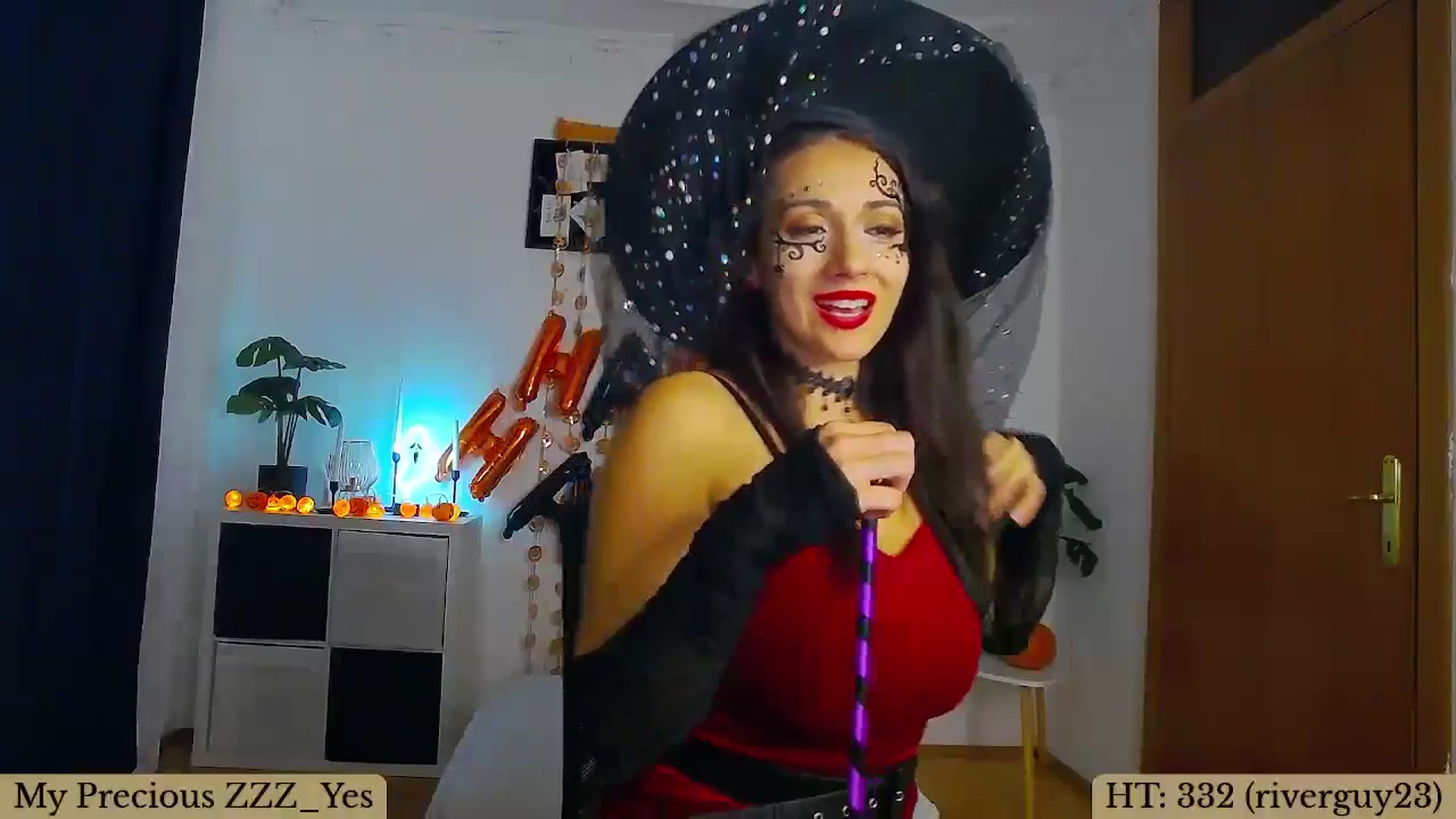 Gallery image thumbnail from Trixi's myfreecams stream on, 10/28/2024, 01:46 image 15 of 20