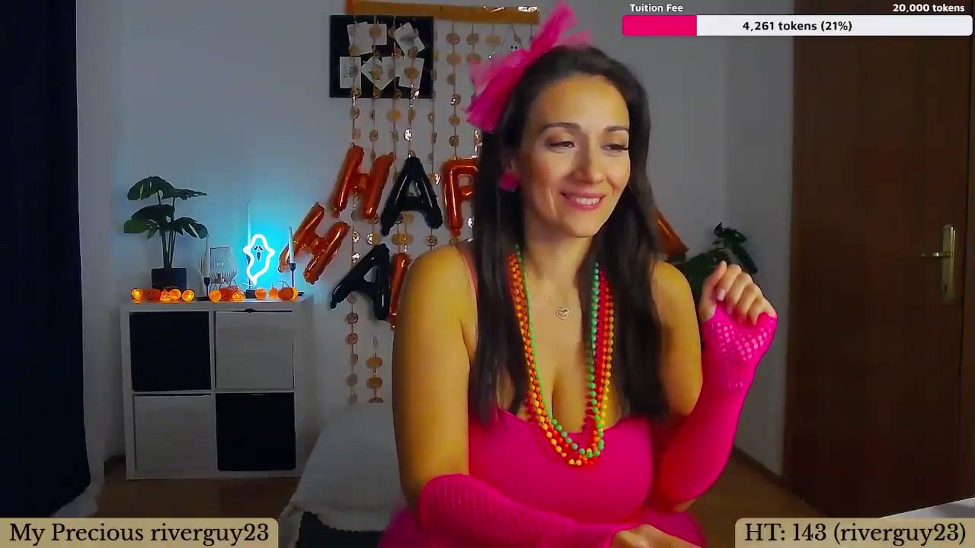Gallery image thumbnail from Trixi's myfreecams stream on, 10/29/2024, 23:58 image 8 of 20