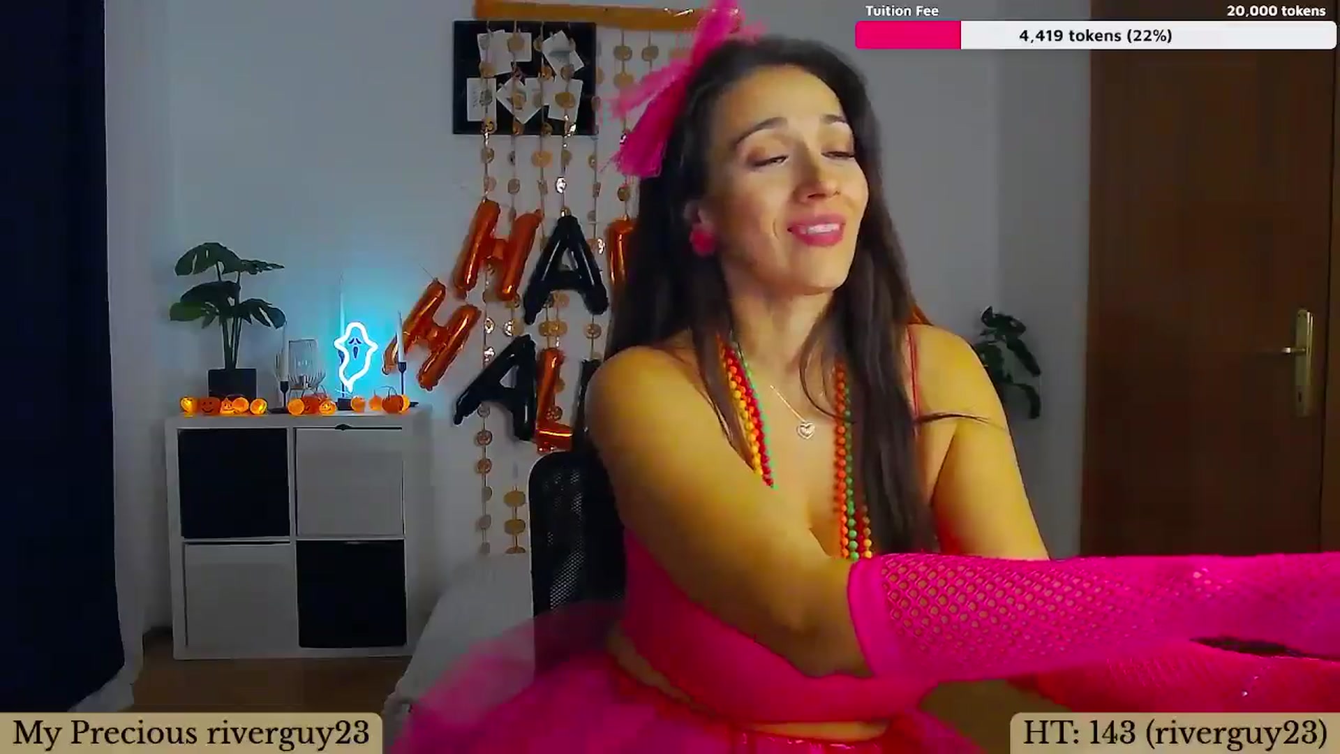Gallery image thumbnail from Trixi's myfreecams stream on, 10/30/2024, 01:52 image 19 of 20