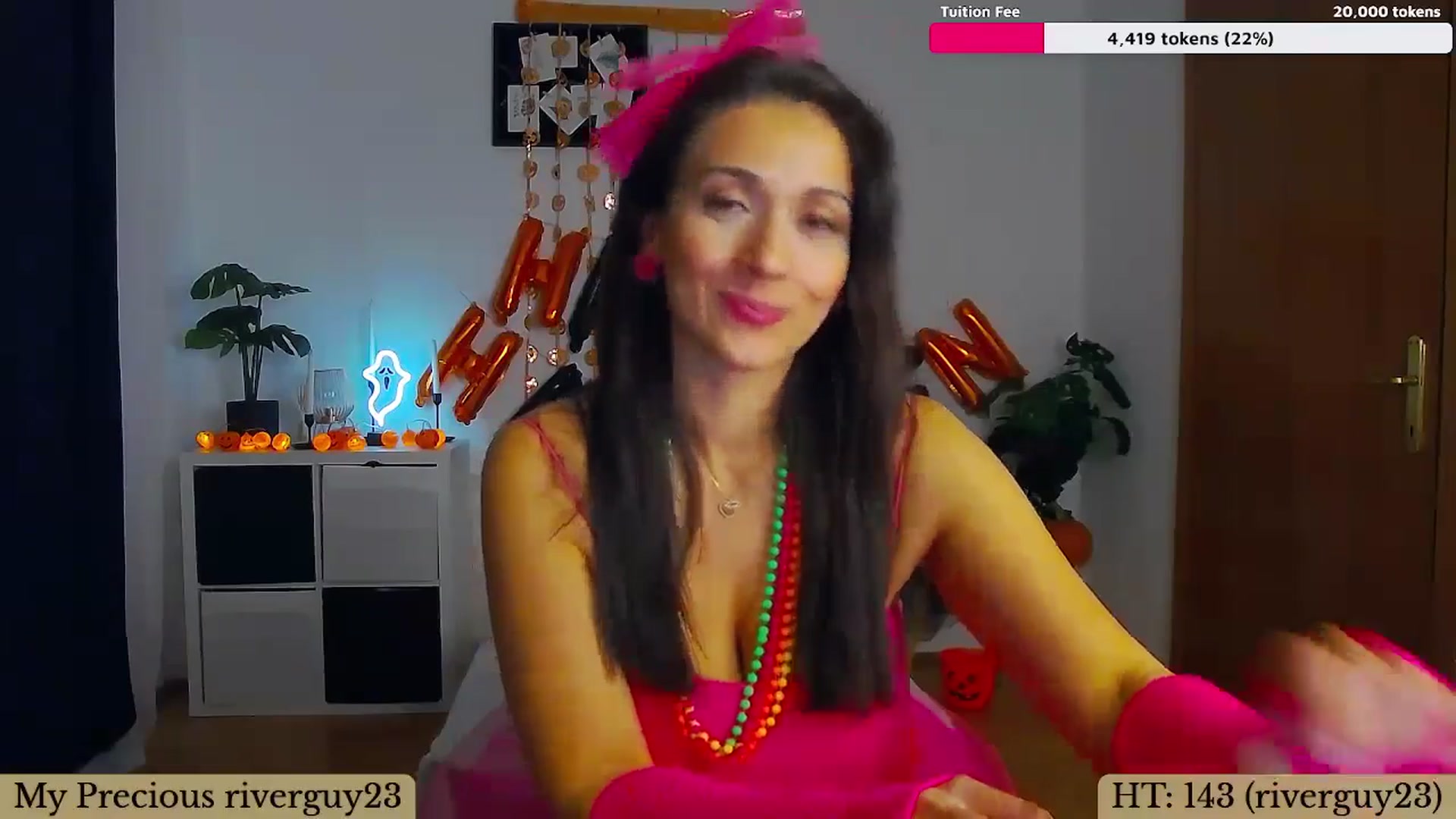 Gallery image thumbnail from Trixi's myfreecams stream on, 10/30/2024, 01:52 image 12 of 20