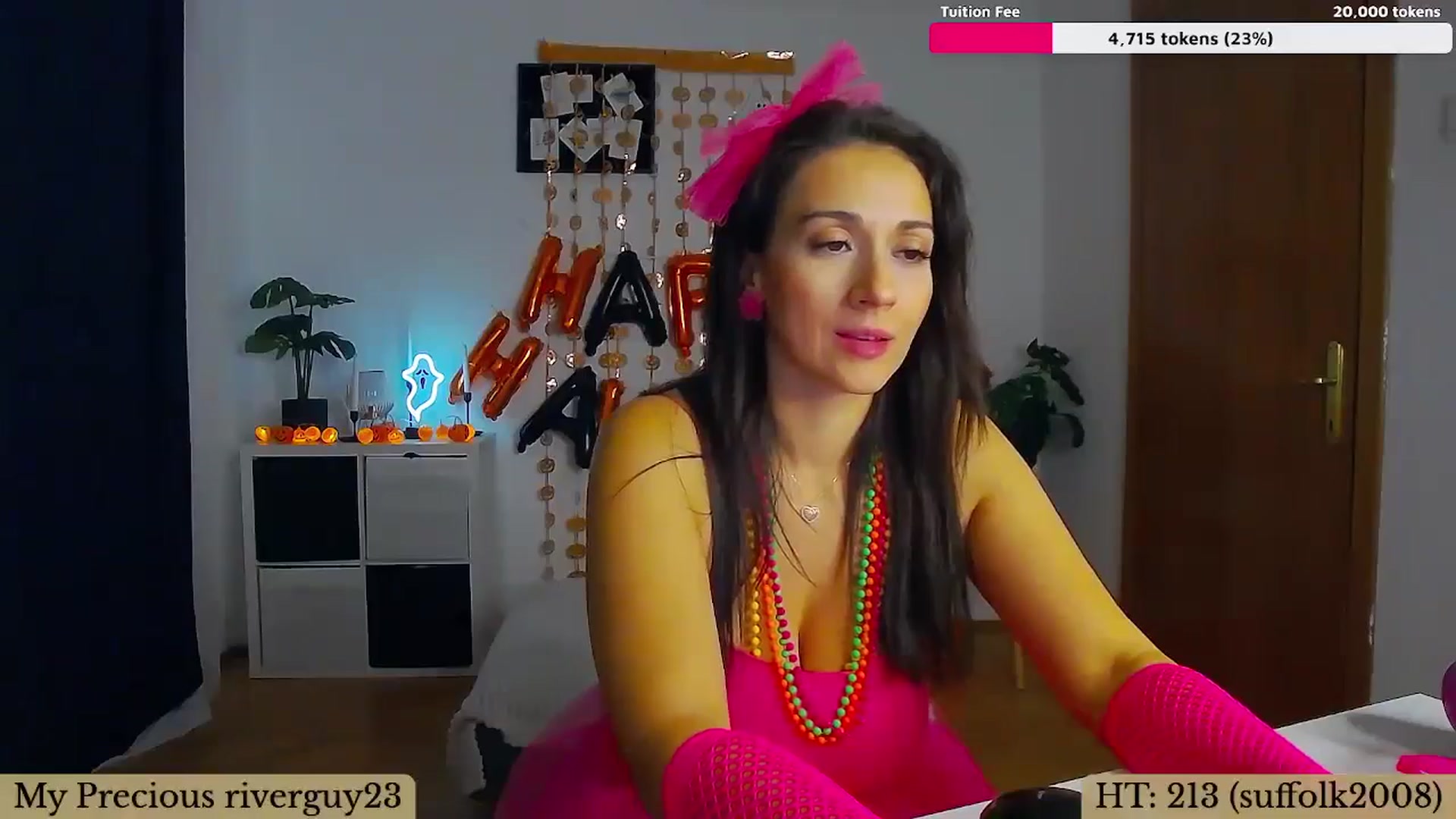 Gallery image thumbnail from Trixi's myfreecams stream on, 10/30/2024, 02:35 image 6 of 20