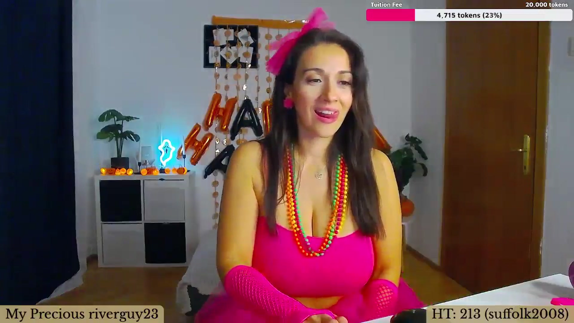 Gallery image thumbnail from Trixi's myfreecams stream on, 10/30/2024, 02:35 image 4 of 20