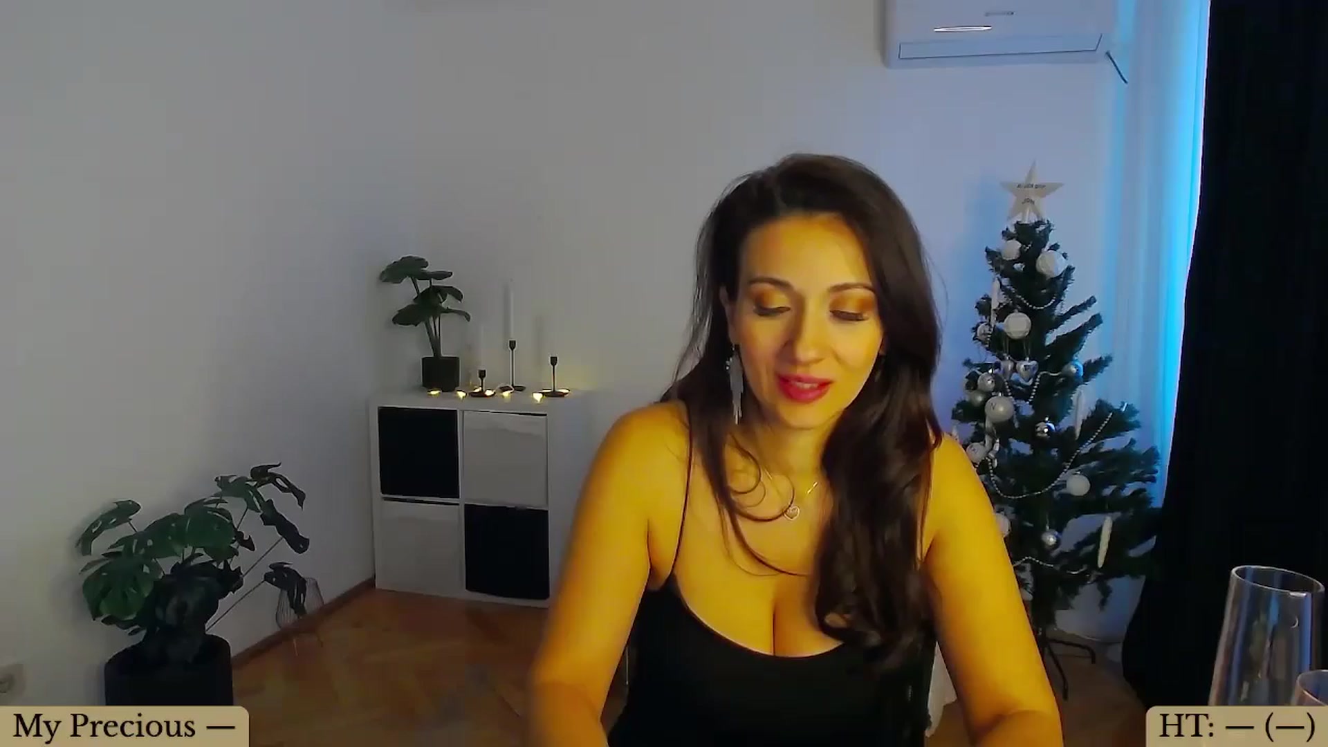 Gallery image thumbnail from Trixi's myfreecams stream on, 01/01/2025, 08:37 image 5 of 20