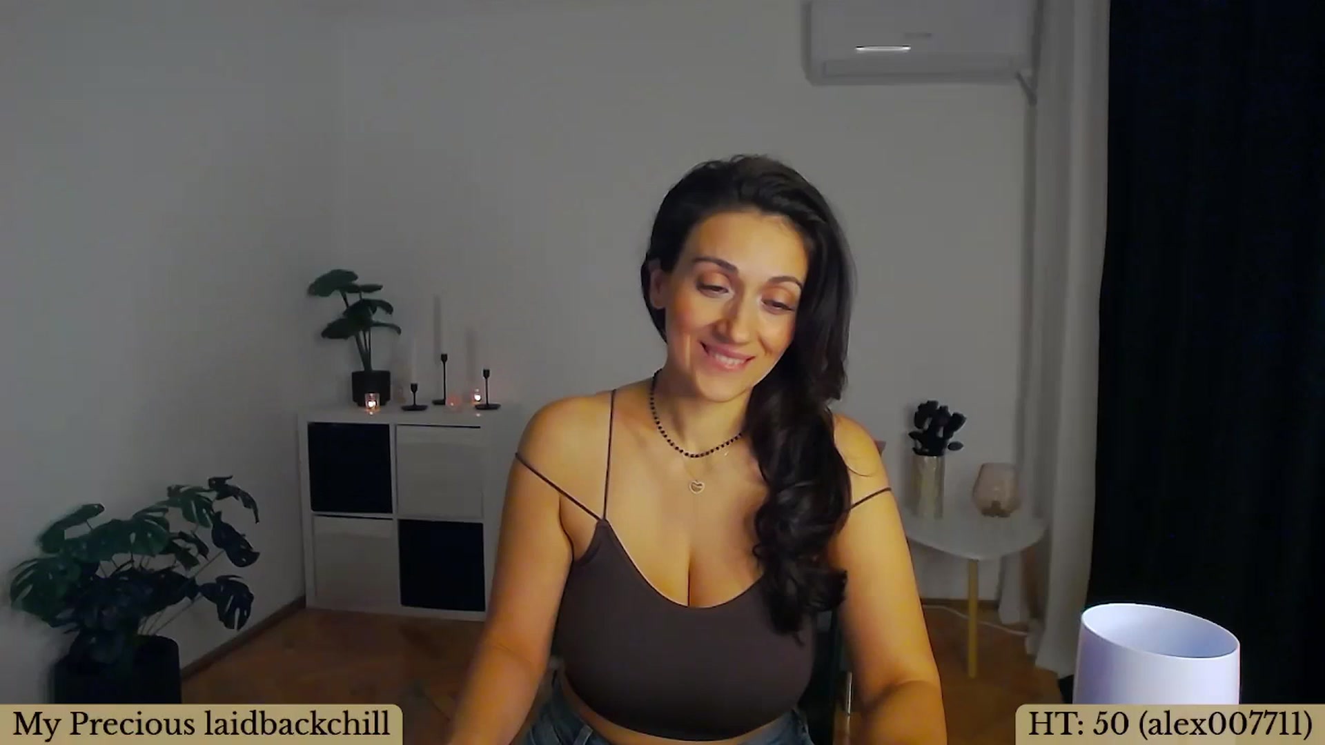 Gallery image thumbnail from Trixi's myfreecams stream on, 01/06/2025, 24:54 image 6 of 20