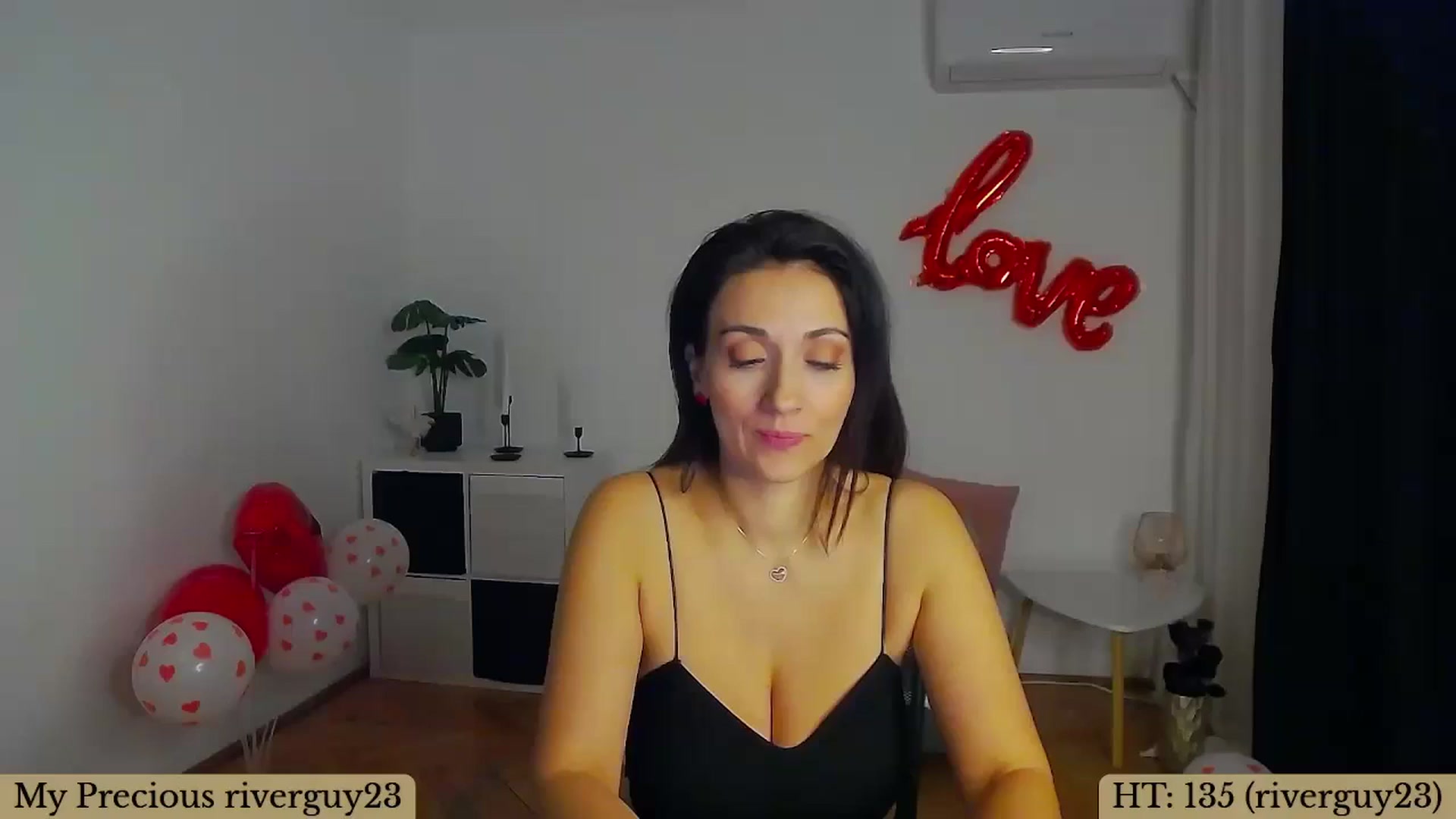 Gallery image thumbnail from Trixi's myfreecams stream on, 01/20/2025, 01:17 image 3 of 20