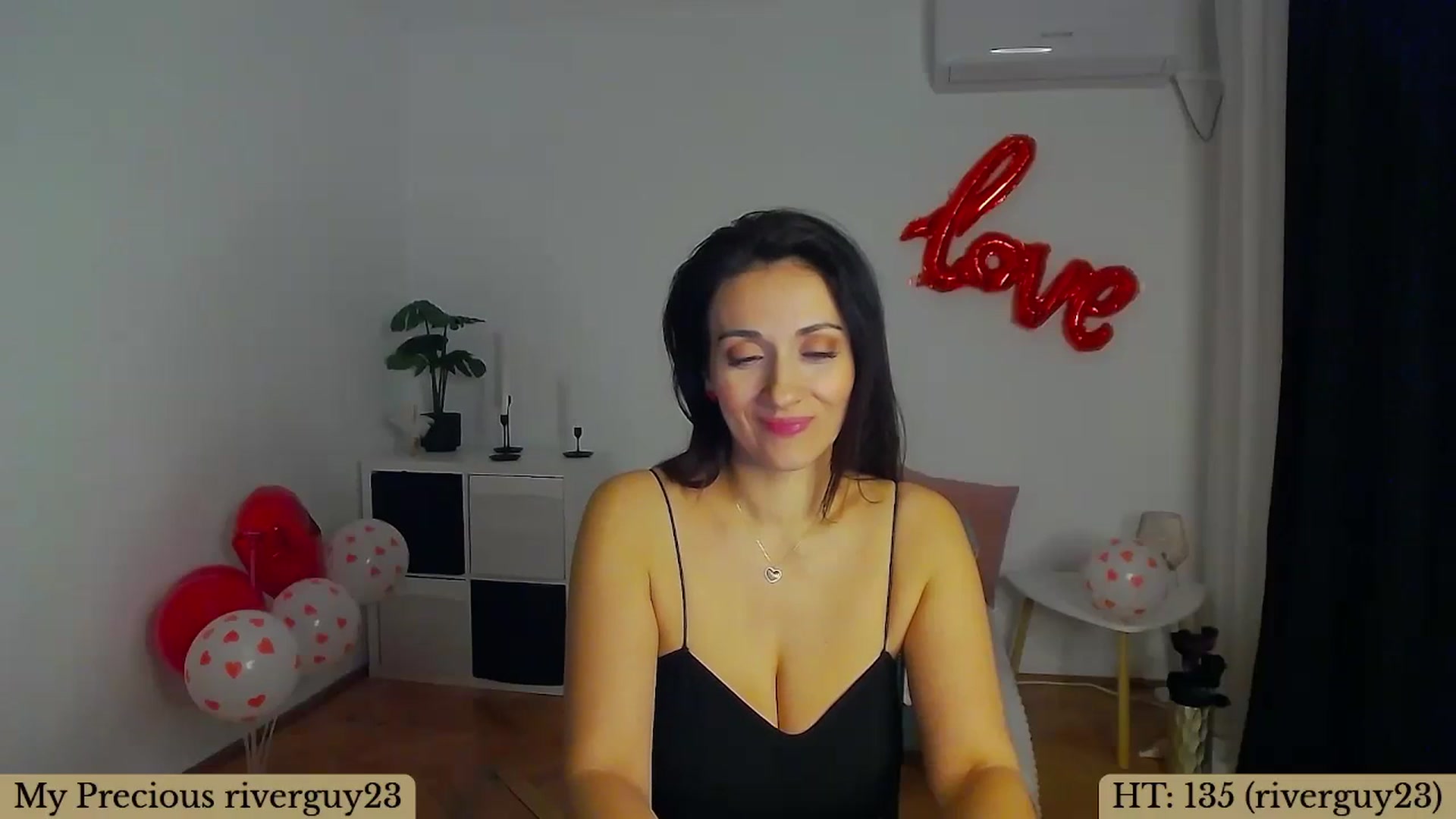 Gallery image thumbnail from Trixi's myfreecams stream on, 01/20/2025, 01:48 image 14 of 20