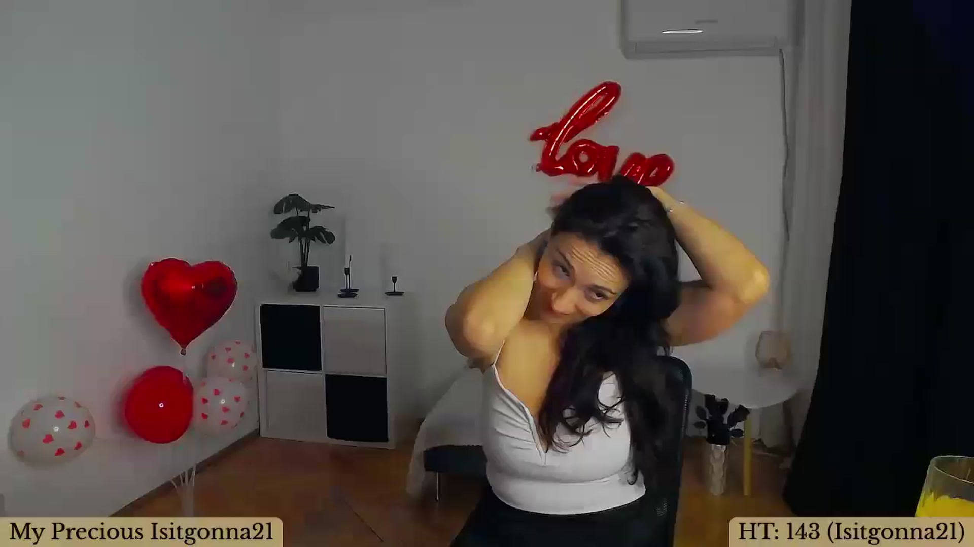 Gallery image thumbnail from Trixi's myfreecams stream on, 01/30/2025, 03:38 image 16 of 20