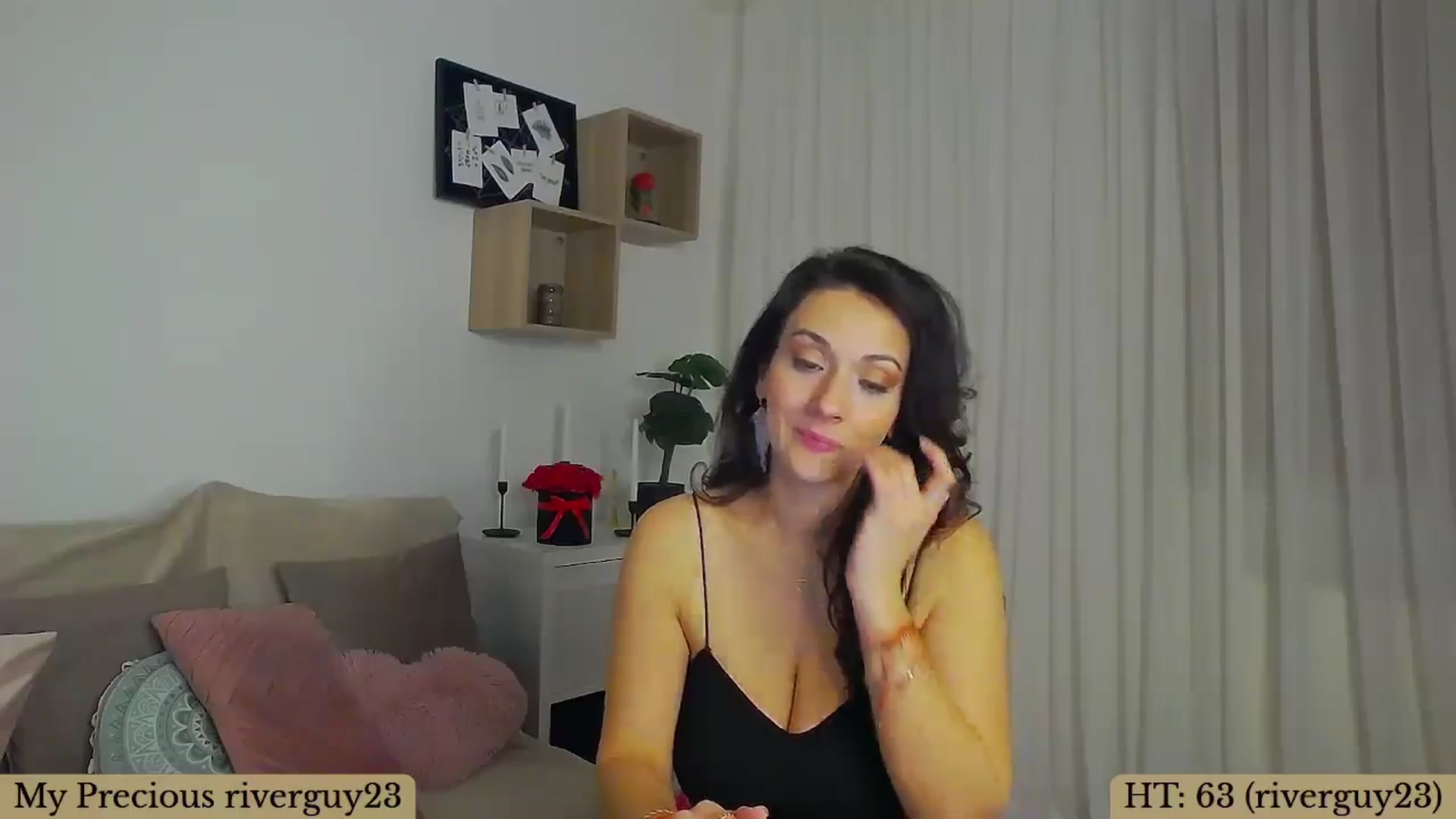 Gallery image thumbnail from Trixi's myfreecams stream on, 03/10/2025, 03:06 image 18 of 20