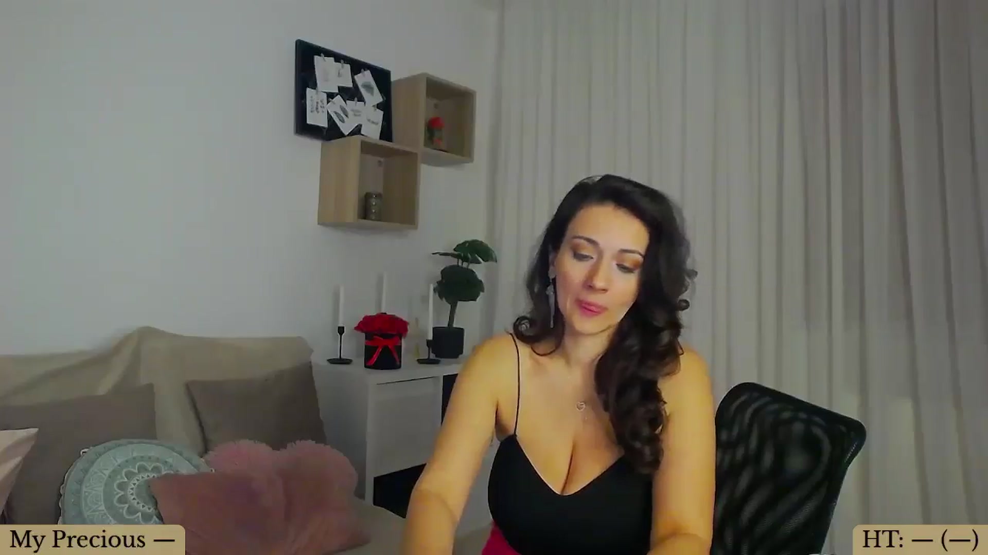 Gallery image thumbnail from Trixi's myfreecams stream on, 03/10/2025, 03:06 image 2 of 20