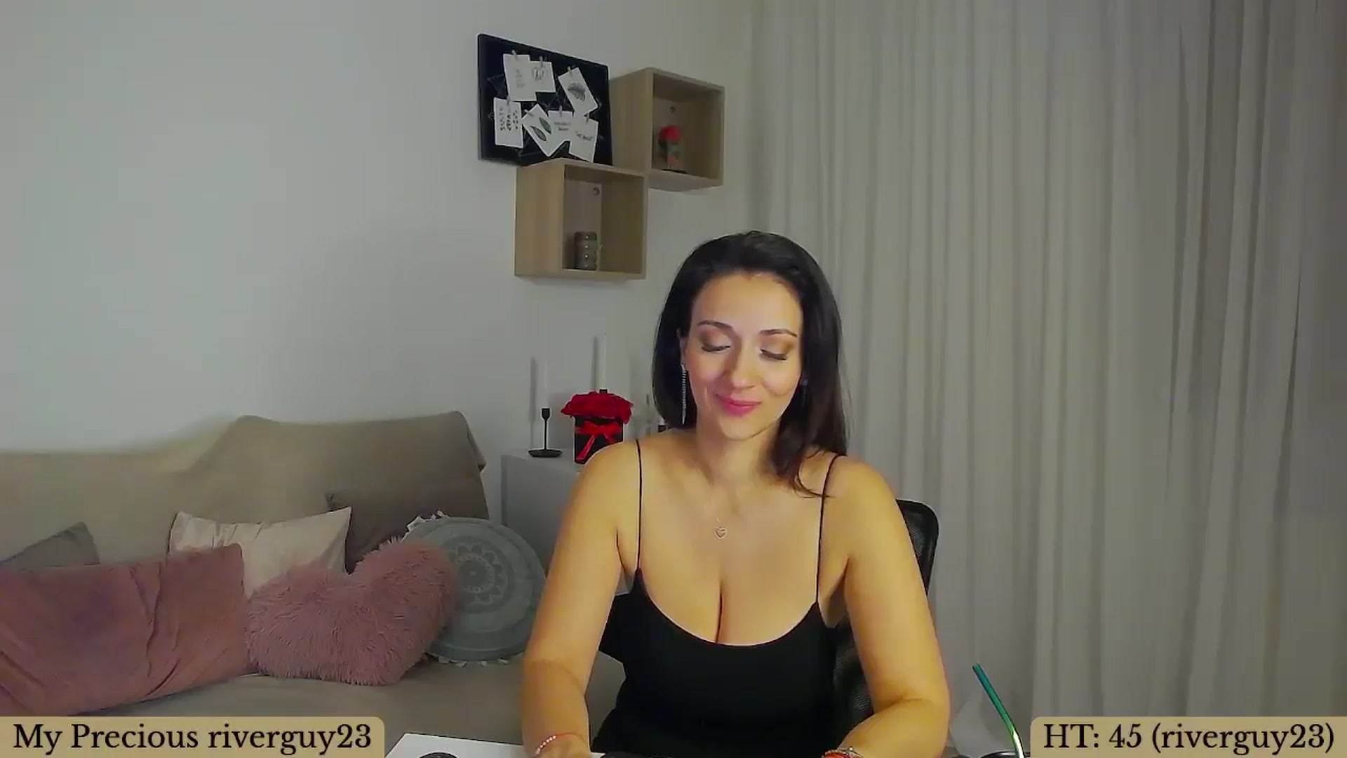 Gallery image thumbnail from Trixi's myfreecams stream on, 03/21/2025, 01:51 image 10 of 20