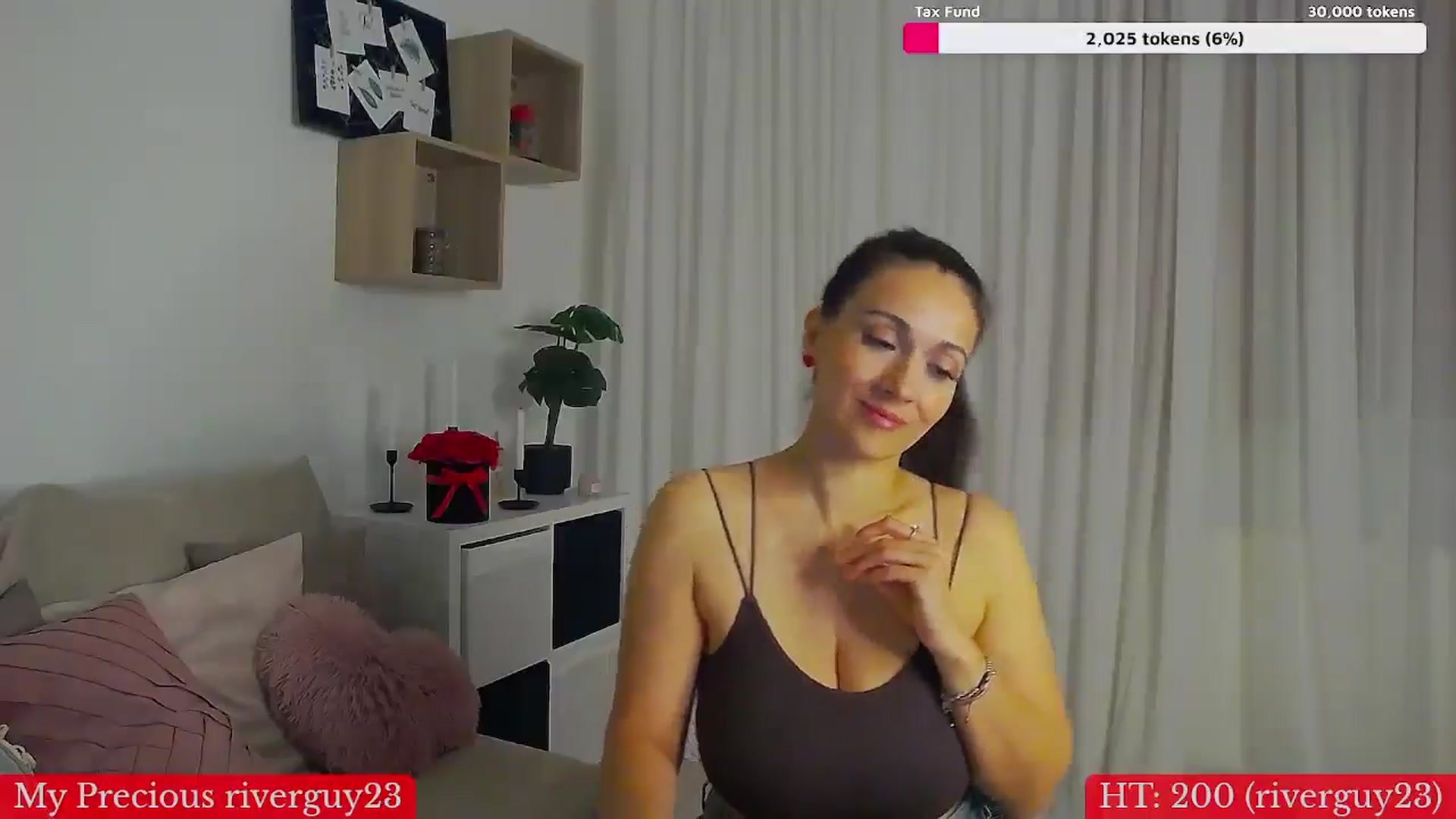 Gallery image thumbnail from Trixi's myfreecams stream on, 05/13/2025, 02:05 image 18 of 20