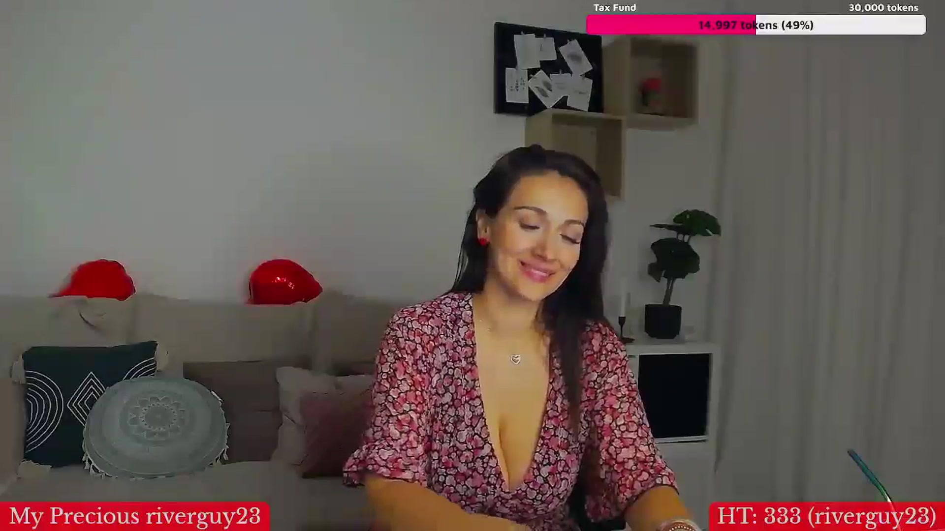 Gallery image thumbnail from Trixi's myfreecams stream on, 06/16/2025, 03:13 image 6 of 20