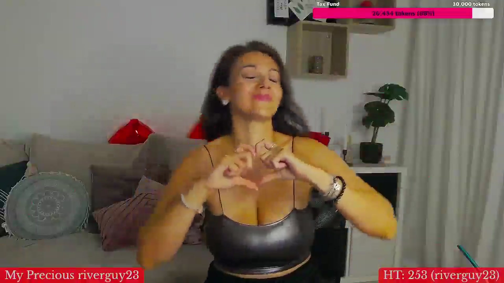 Gallery image thumbnail from Trixi's myfreecams stream on, 07/22/2025, 03:50 image 11 of 20