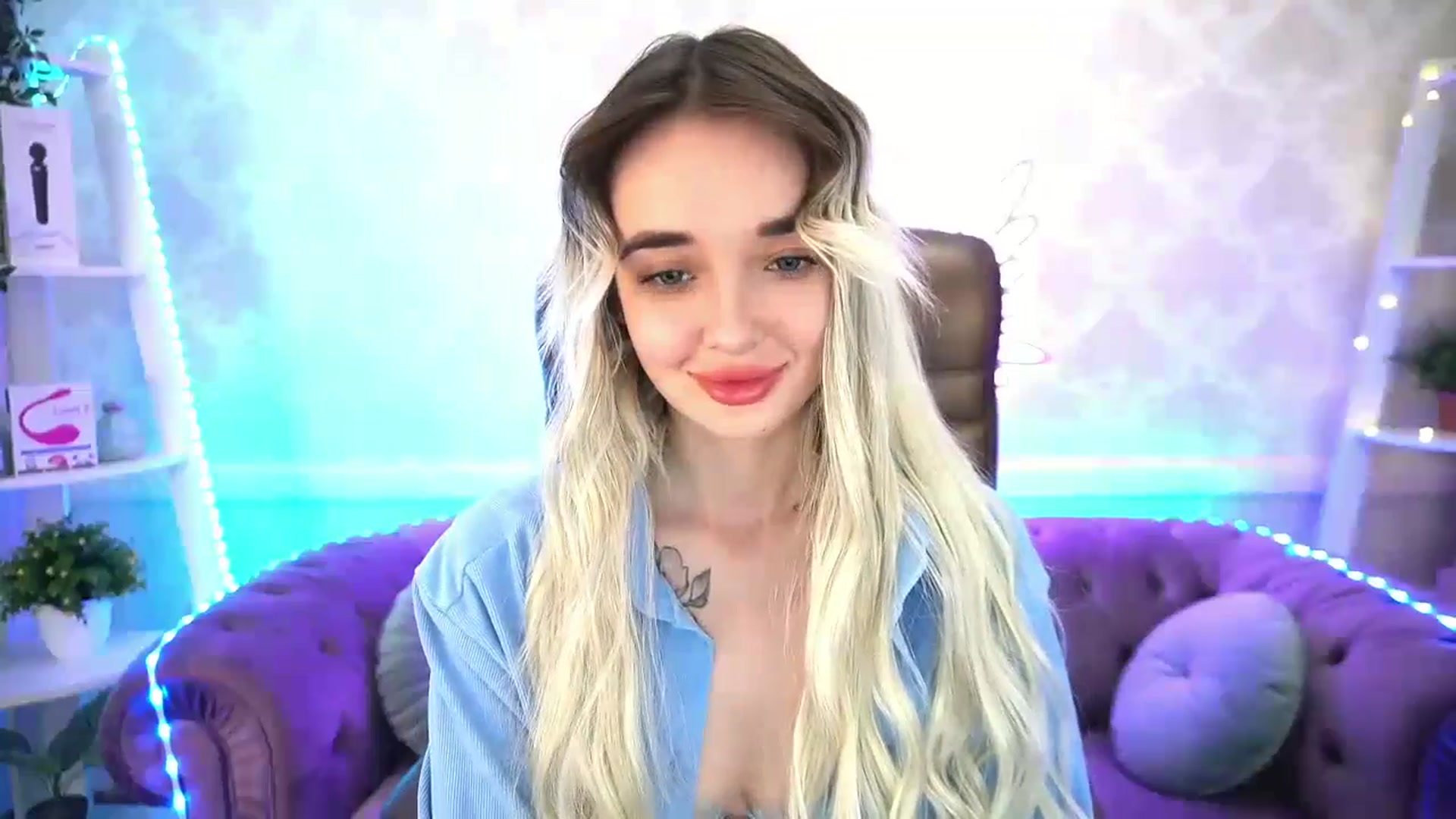 Gallery image thumbnail from TrixieHey's myfreecams stream on, 05/04/2024, 23:36 image 19 of 20