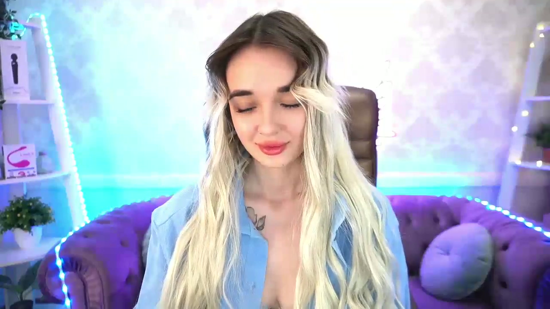 Gallery image thumbnail from TrixieHey's myfreecams stream on, 05/04/2024, 23:36 image 20 of 20