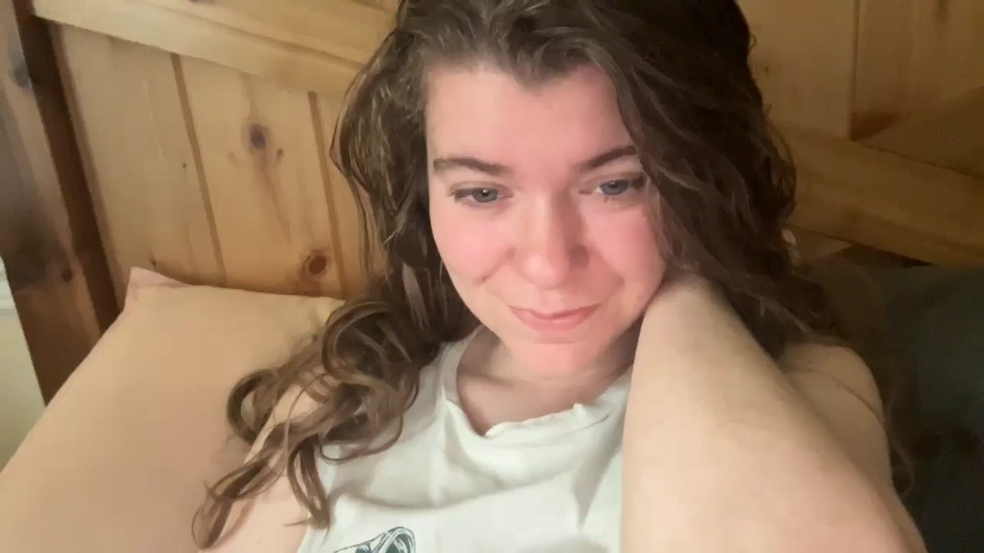 Gallery image thumbnail from Trixiegirl3's myfreecams stream on, 09/26/2025, 19:03 image 8 of 20