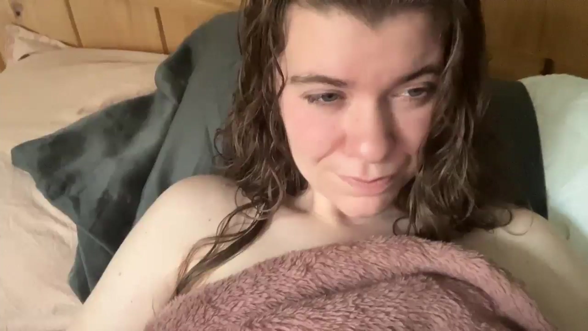 Gallery image thumbnail from Trixiegirl3's myfreecams stream on, 09/27/2025, 22:22 image 15 of 20