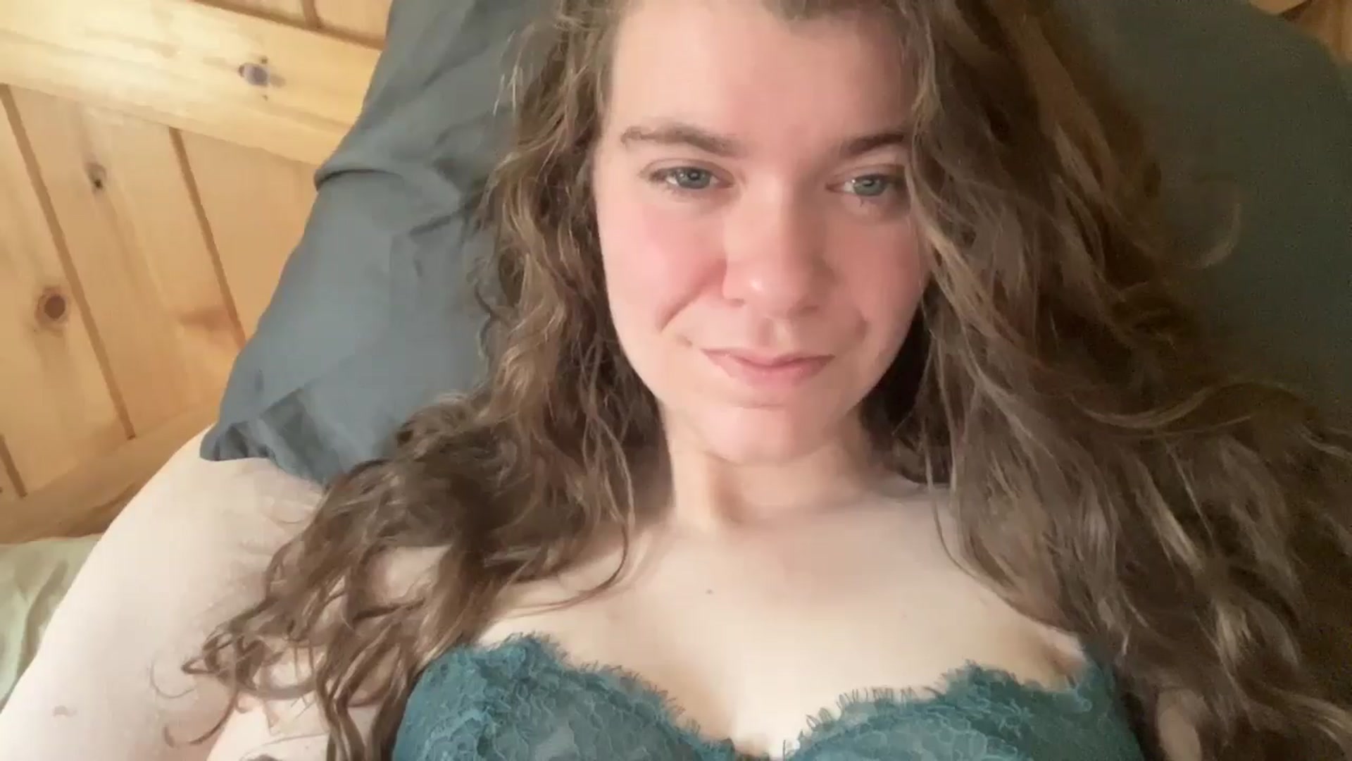 Gallery image thumbnail from Trixiegirl3's myfreecams stream on, 09/28/2025, 19:00 image 12 of 20