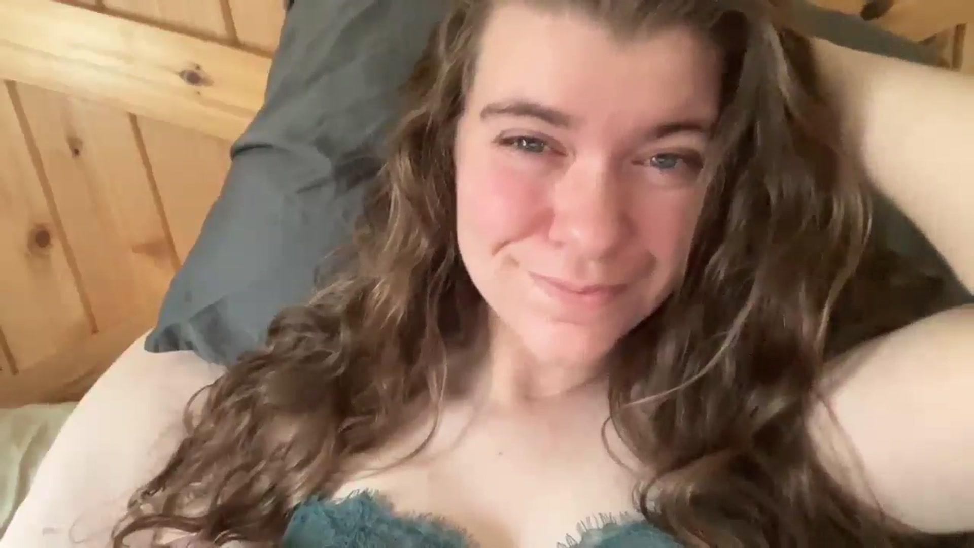 Gallery image thumbnail from Trixiegirl3's myfreecams stream on, 09/28/2025, 19:00 image 2 of 20
