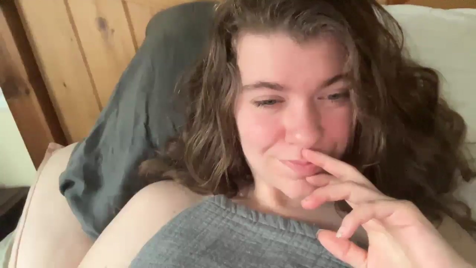Gallery image thumbnail from Trixiegirl3's myfreecams stream on, 09/29/2025, 18:42 image 8 of 20