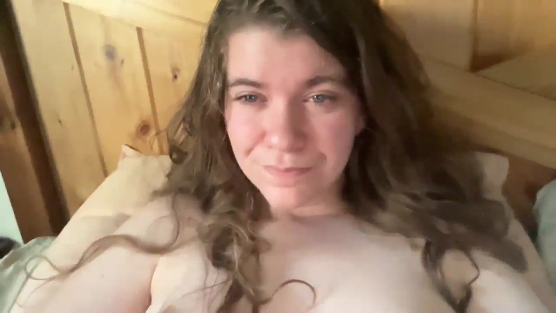 Gallery image thumbnail from Trixiegirl3's myfreecams stream on, 09/30/2025, 24:23 image 15 of 20