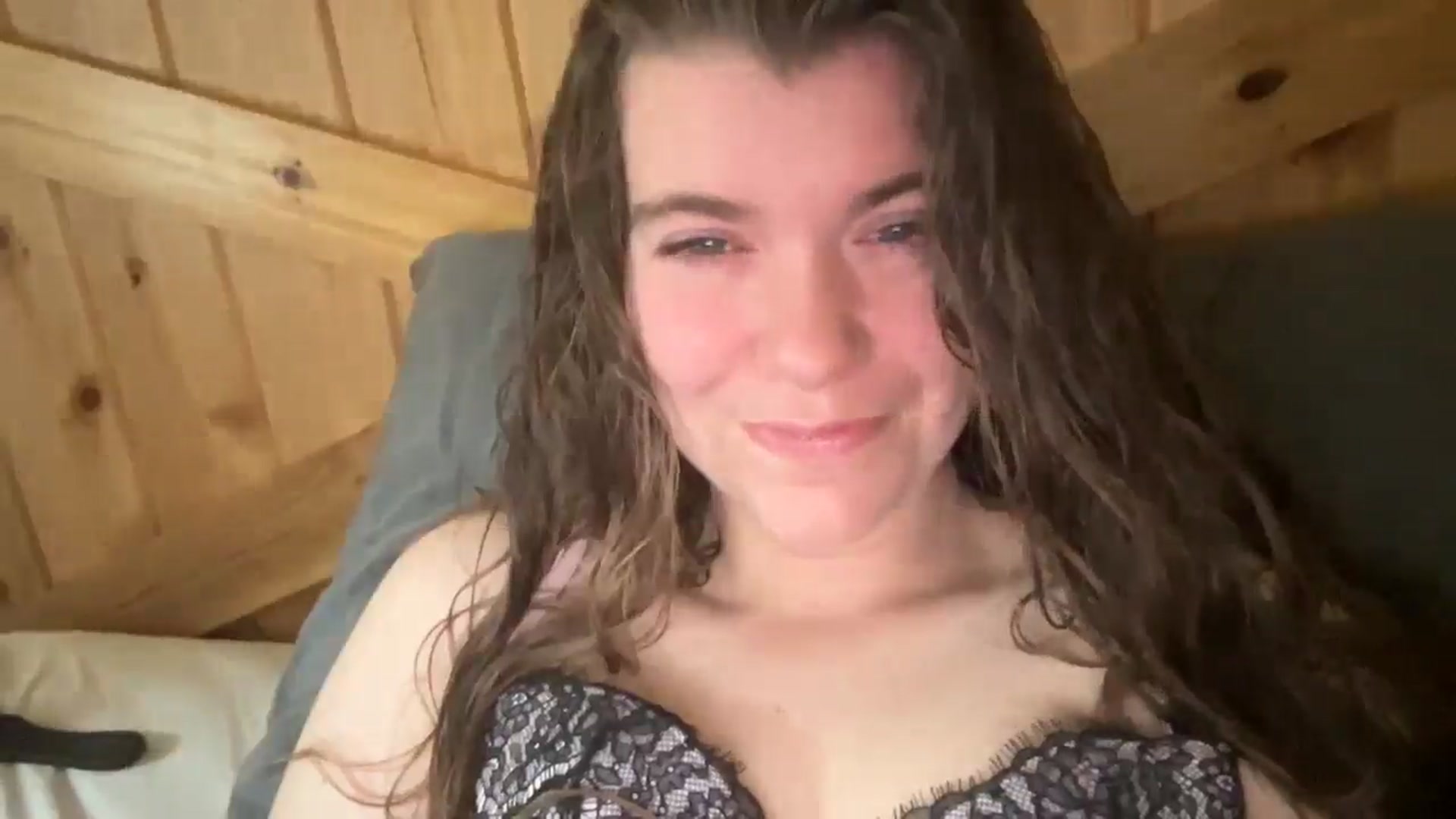Gallery image thumbnail from Trixiegirl3's myfreecams stream on, 10/01/2025, 19:56 image 4 of 20