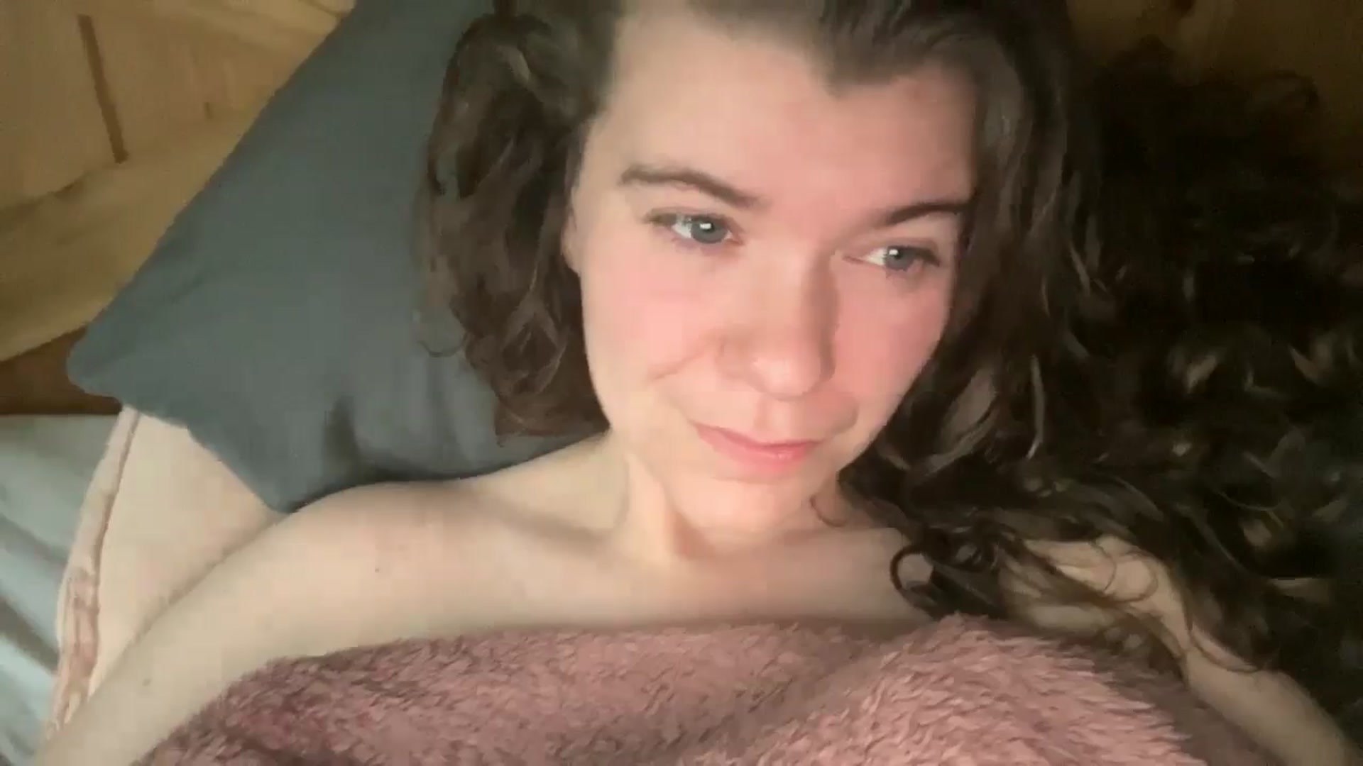 Gallery image thumbnail from Trixiegirl3's myfreecams stream on, 10/02/2025, 24:05 image 2 of 20