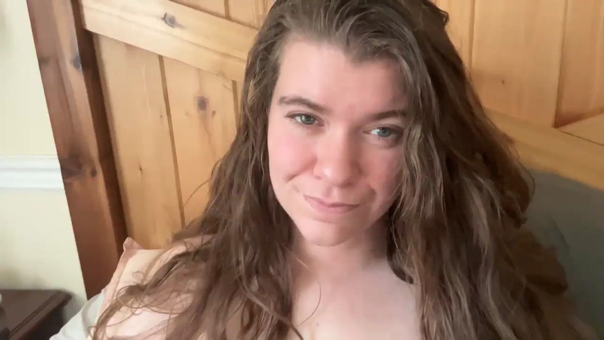Gallery image thumbnail from Trixiegirl3's myfreecams stream on, 10/02/2025, 20:11 image 10 of 20