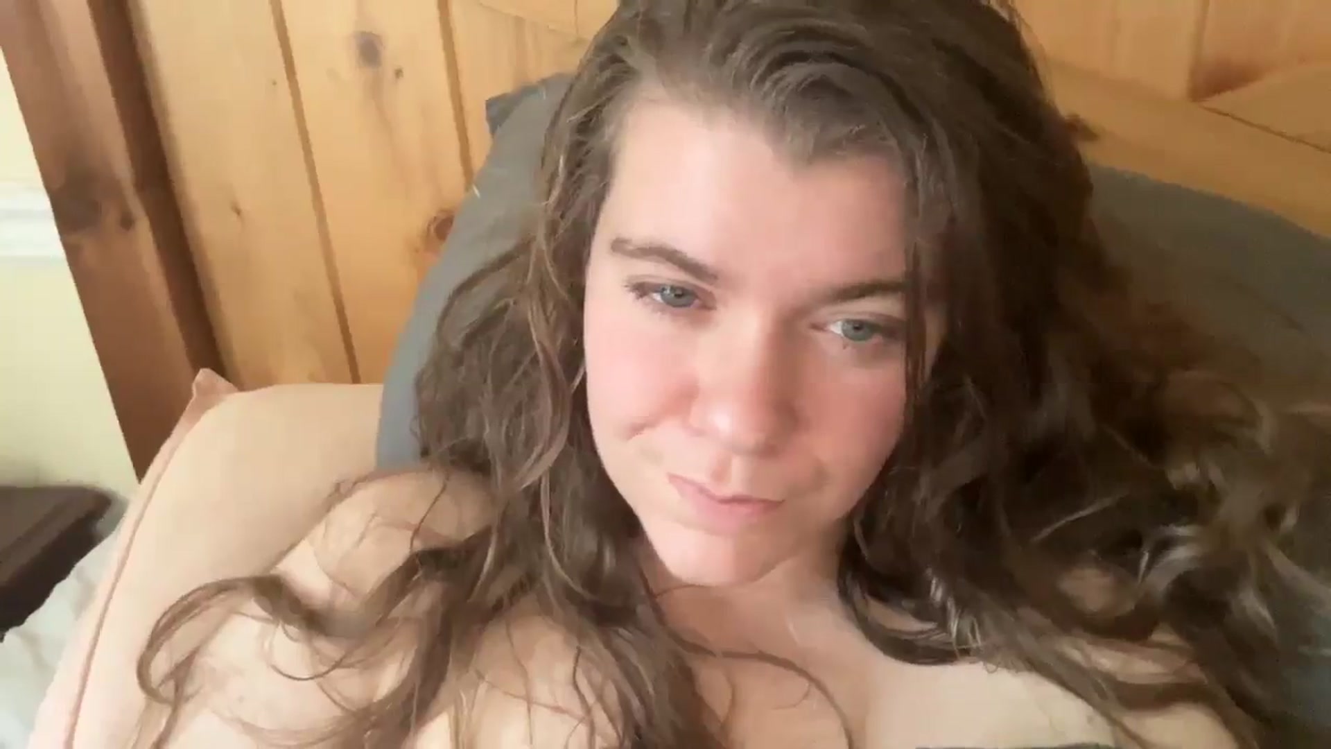 Gallery image thumbnail from Trixiegirl3's myfreecams stream on, 10/02/2025, 20:37 image 2 of 20
