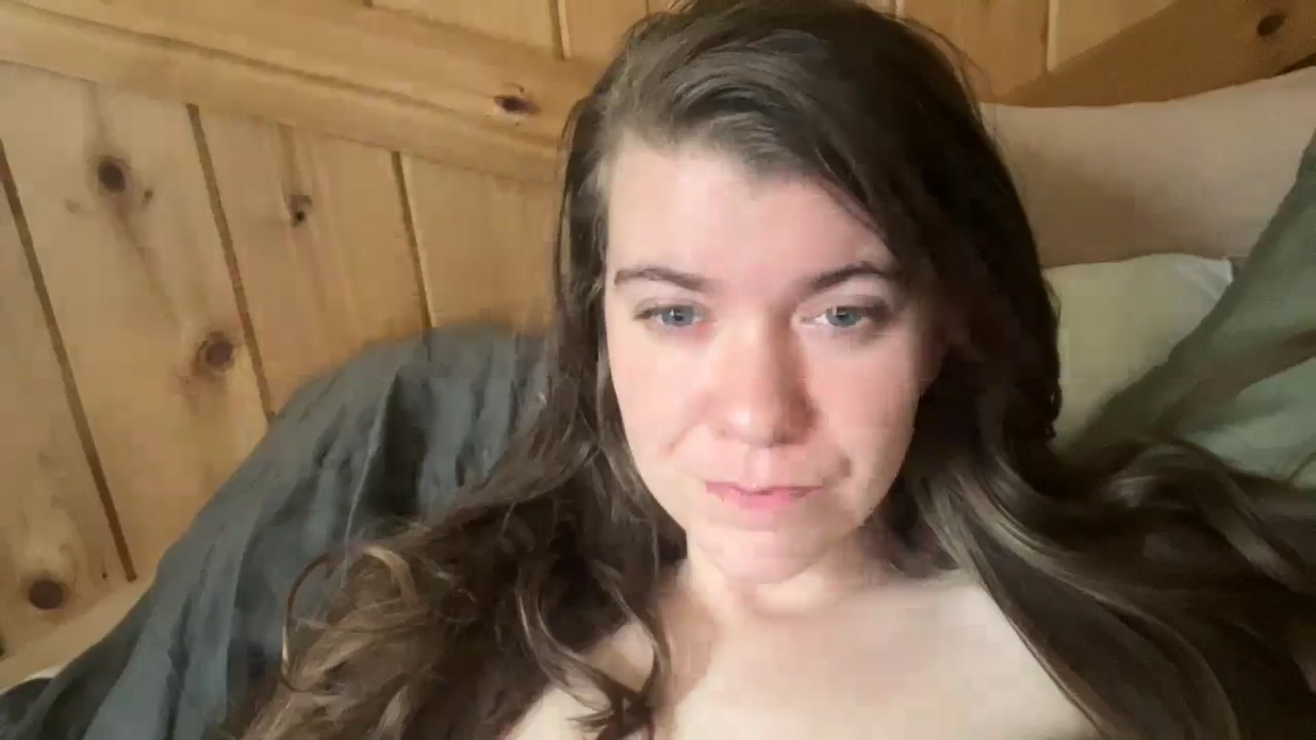 Gallery image thumbnail from Trixiegirl3's myfreecams stream on, 10/04/2025, 23:59 image 4 of 20