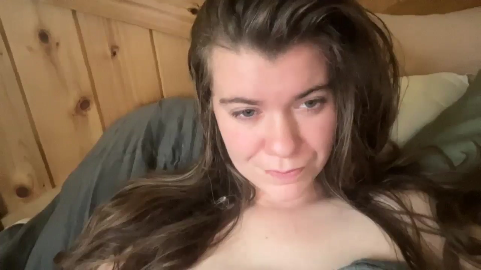 Gallery image thumbnail from Trixiegirl3's myfreecams stream on, 10/04/2025, 23:59 image 18 of 20