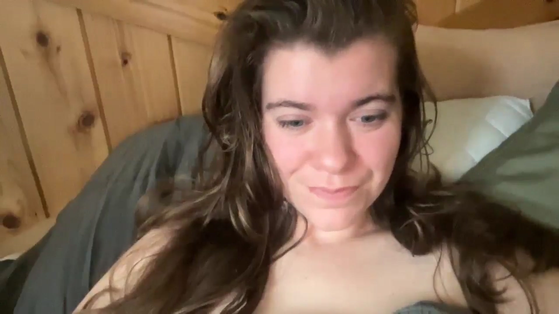 Gallery image thumbnail from Trixiegirl3's myfreecams stream on, 10/04/2025, 23:59 image 10 of 20