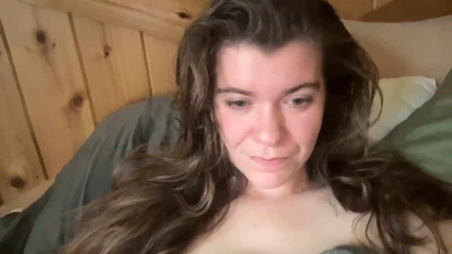 Gallery image thumbnail from Trixiegirl3's myfreecams stream on, 10/04/2025, 23:59 image 13 of 20