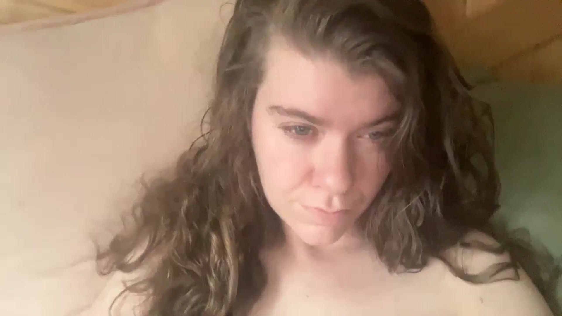 Gallery image thumbnail from Trixiegirl3's myfreecams stream on, 10/08/2025, 23:41 image 7 of 20