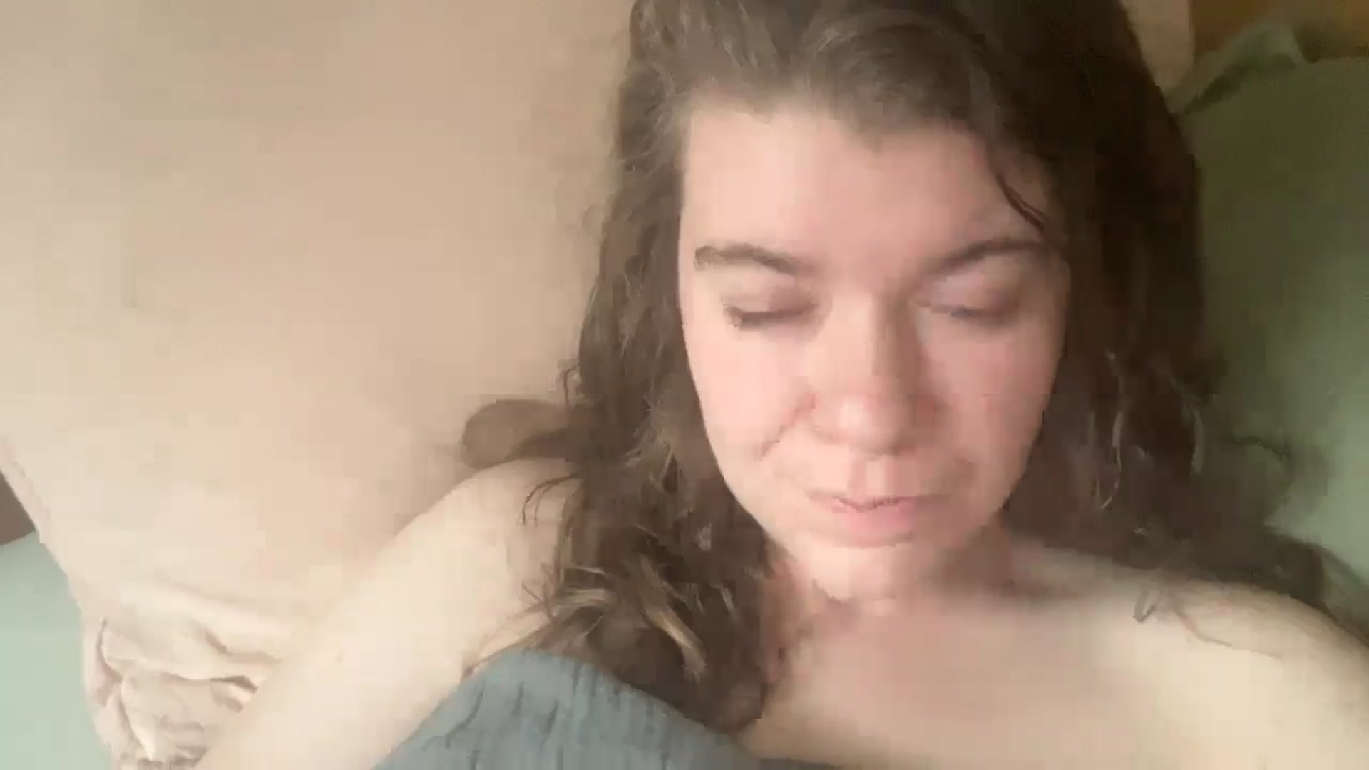 Gallery image thumbnail from Trixiegirl3's myfreecams stream on, 10/08/2025, 23:41 image 5 of 20