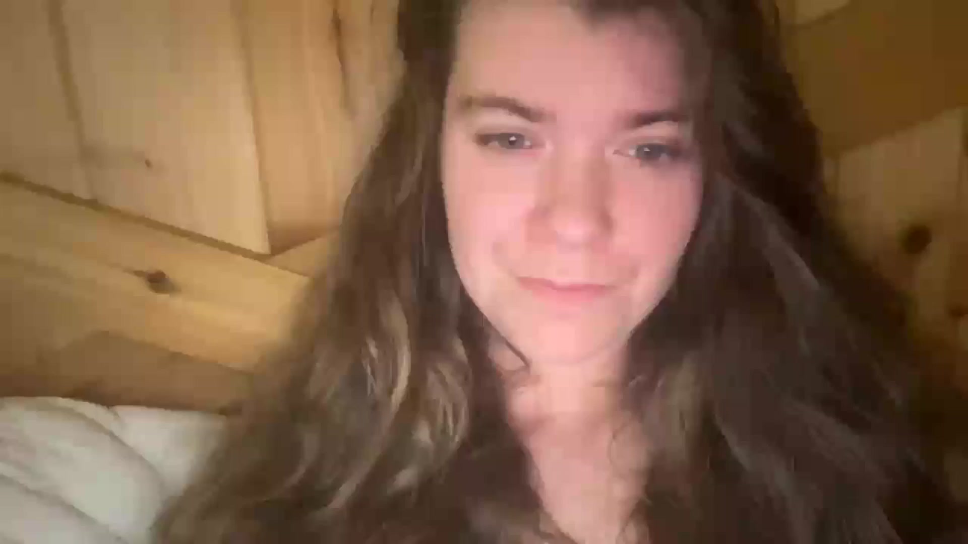 Gallery image thumbnail from Trixiegirl3's myfreecams stream on, 10/10/2025, 24:01 image 17 of 20
