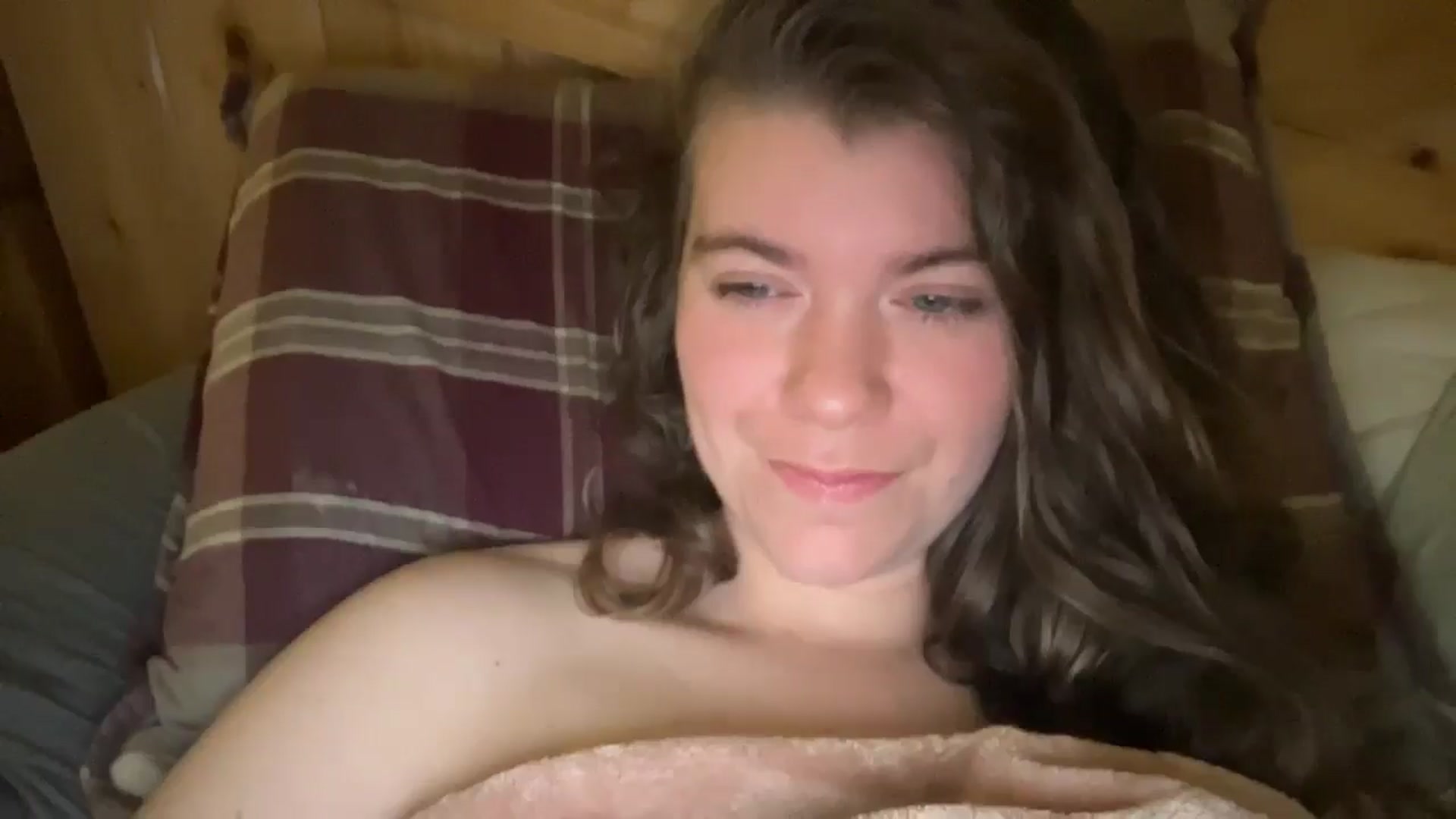 Gallery image thumbnail from Trixiegirl3's myfreecams stream on, 10/13/2025, 23:17 image 18 of 20